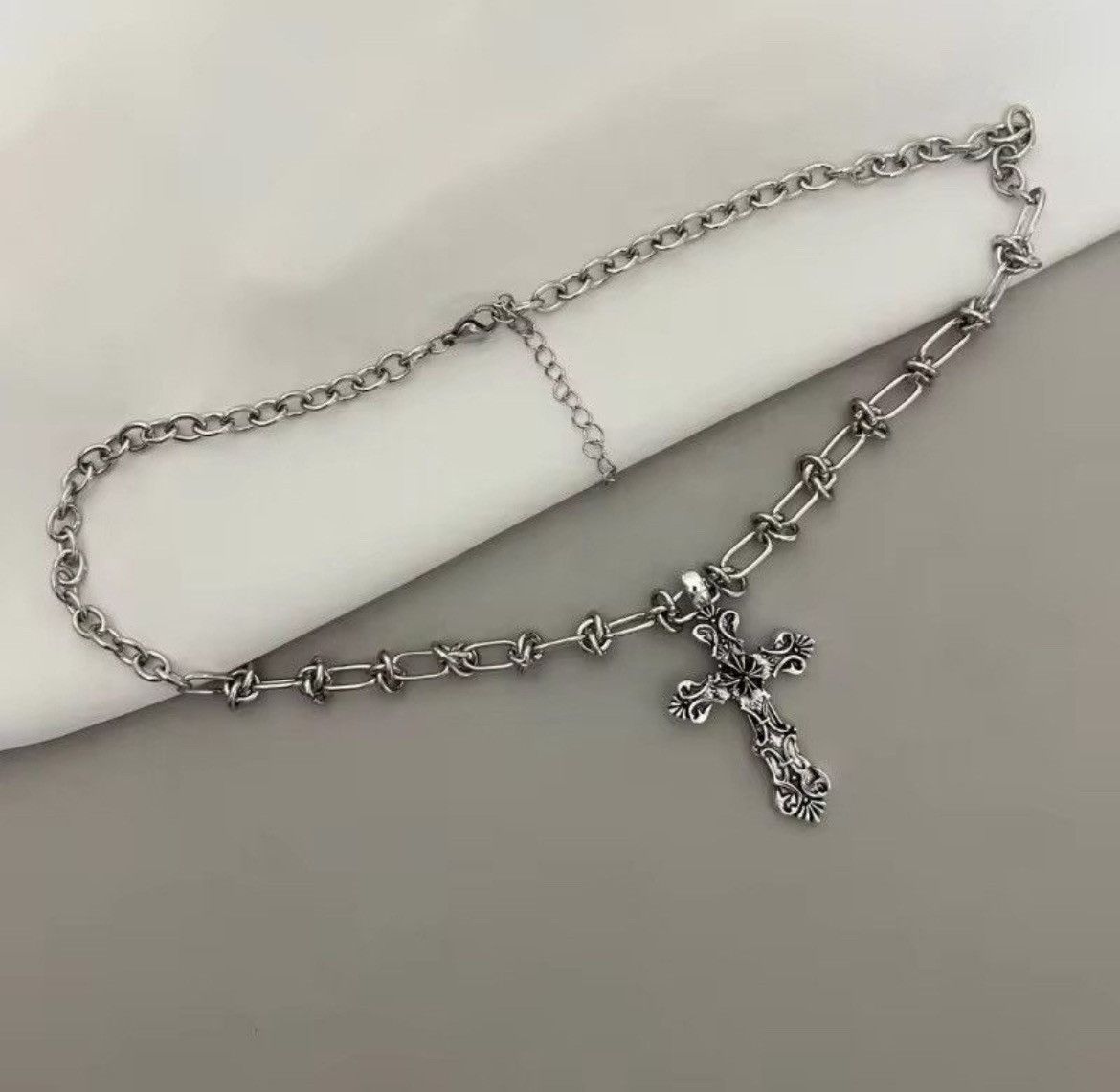 Jewelry Cross Linked Chain Size ONE SIZE - 5 Thumbnail