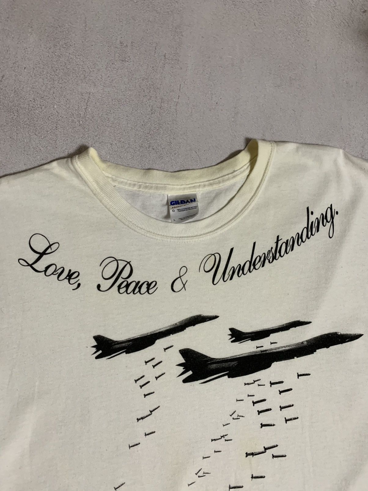 Vintage Vintage Love Piece & Understanding T Shirt Tee Baggy Rap Y2K Size US L / EU 52-54 / 3 - 3 Thumbnail