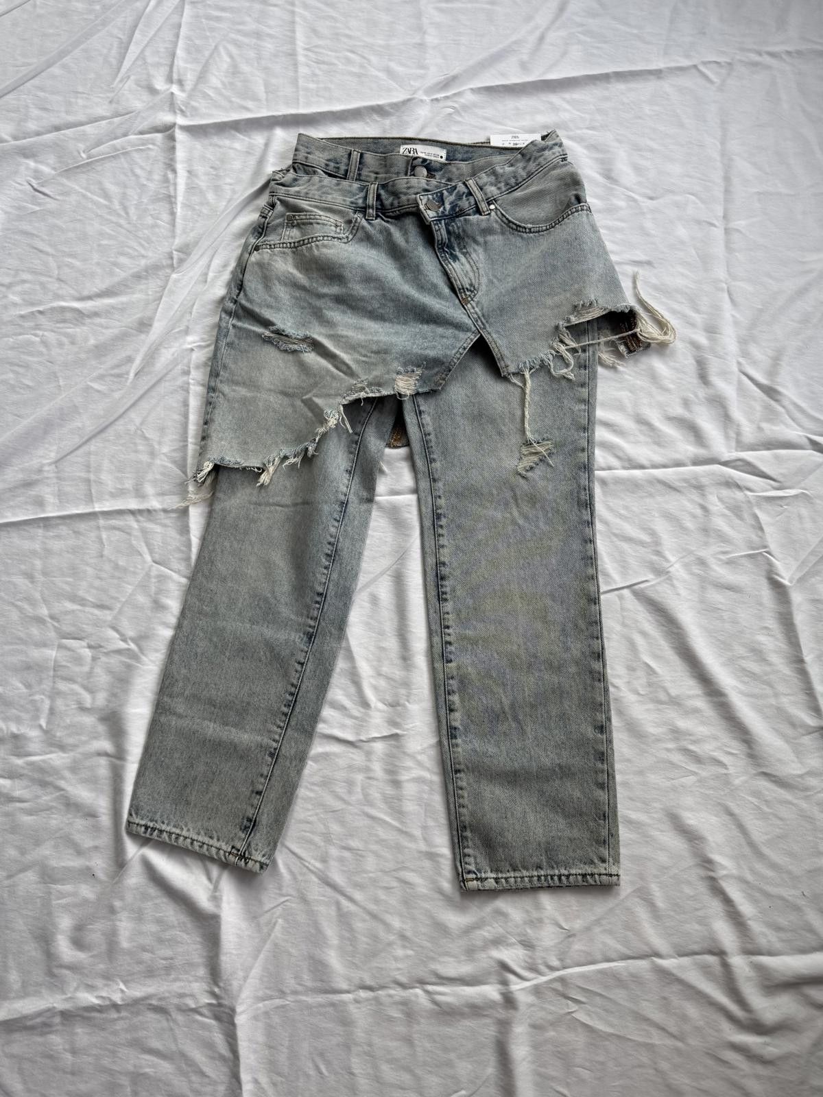 Zara NWT ZARA The Layered Jeans – Light Wash – Size 0 Size 25" / US 0 / IT 36 - 2 Thumbnail