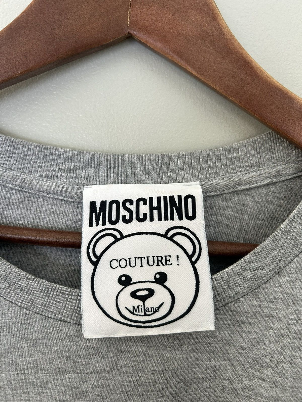 Moschino Moschino Milano t shirt Size US L / EU 52-54 / 3 - 3 Thumbnail