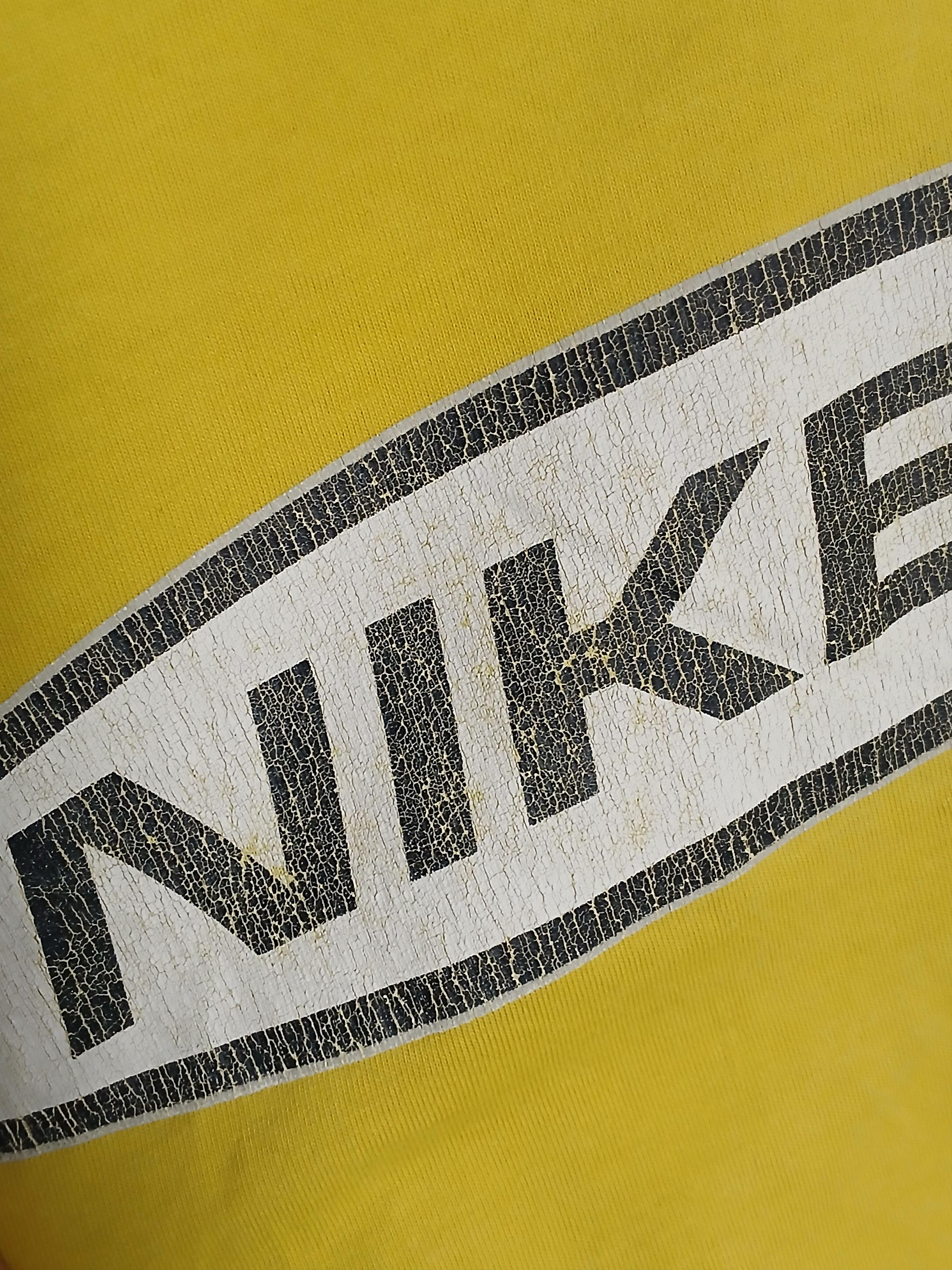 Nike × Vintage Vintage Nike T-Shirt Size US XL / EU 56 / 4 - 6 Thumbnail