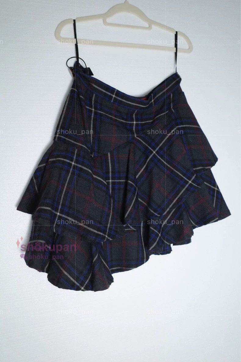 Vivienne Westwood Vivienne Westwood sizeL Saturn Alien suspenders short sleev Size 28" / US 6 / IT 42 - 2 Thumbnail