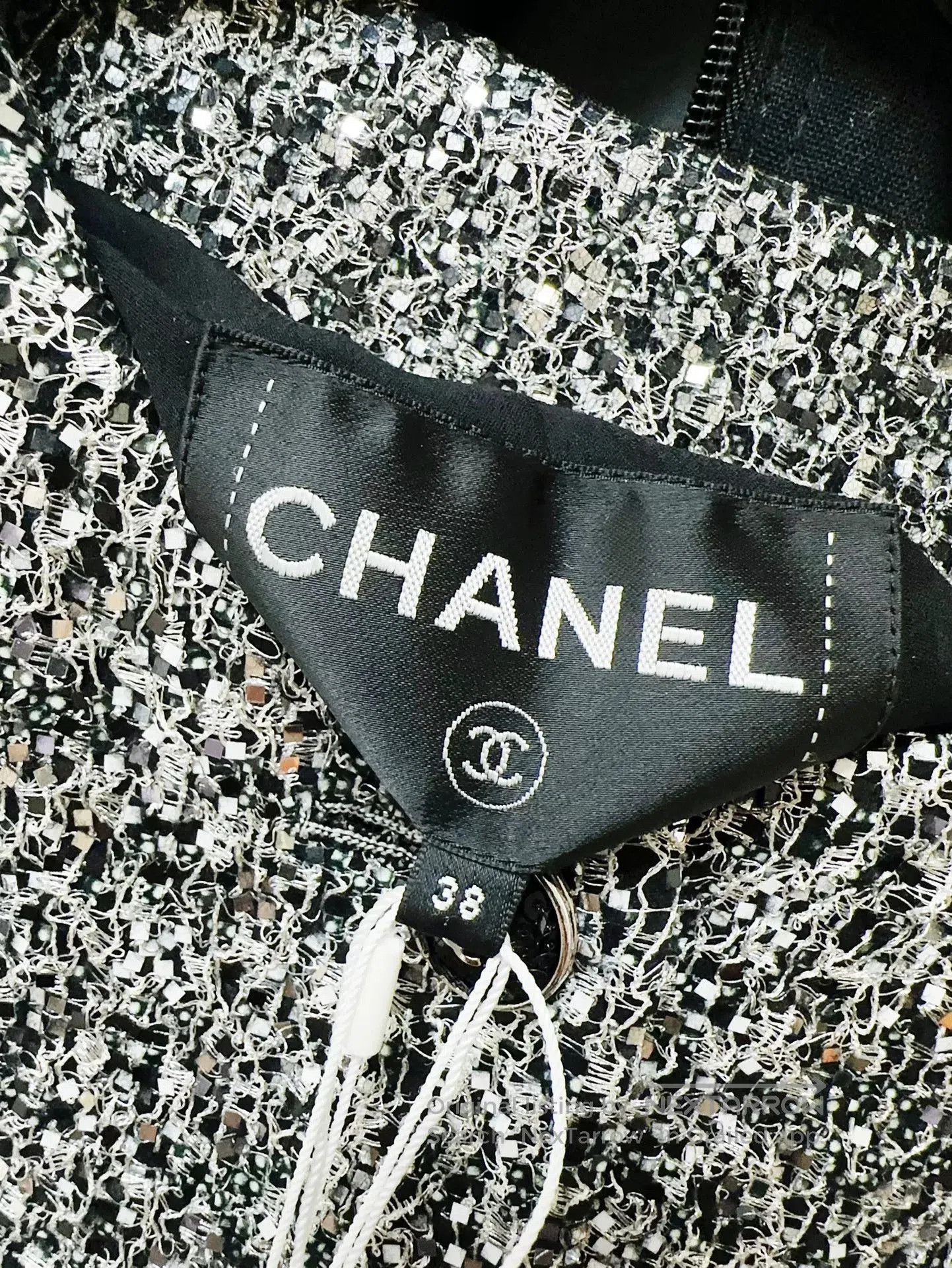 Chanel Chanel Silver Sequin Embroidered Black Coat. Size US M / EU 48-50 / 2 - 5 Thumbnail