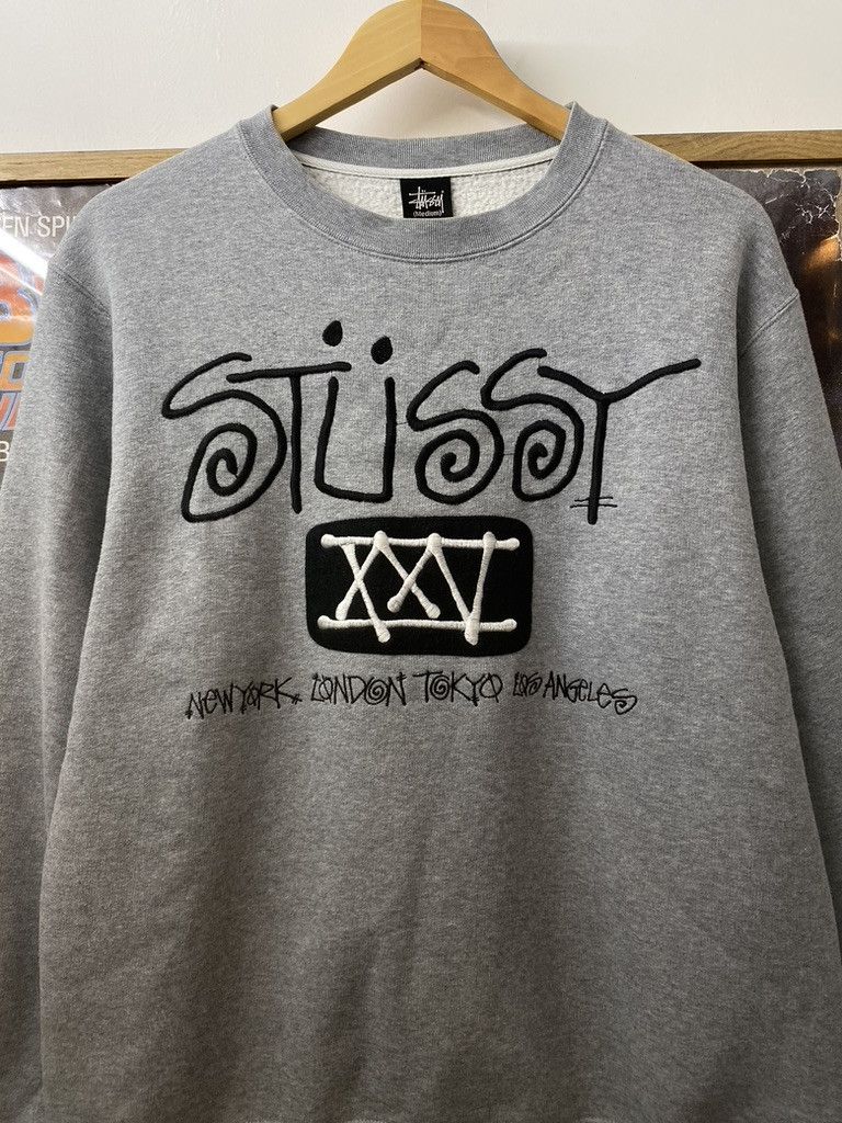 Stussy SS2005 Vintage Stussy XXV 25th Anniversary Sweatshirt Size US M / EU 48-50 / 2 - 5 Thumbnail