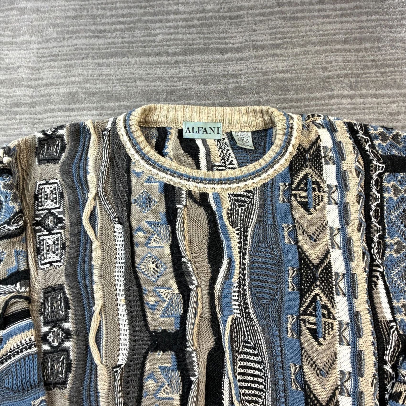 Alfani VINTAGE Alfani Sweater Mens XL Blue Pullover Crewneck Knit 3D Embroidered Logo All Seasons Casual Size US XL / EU 56 / 4 - 3 Thumbnail