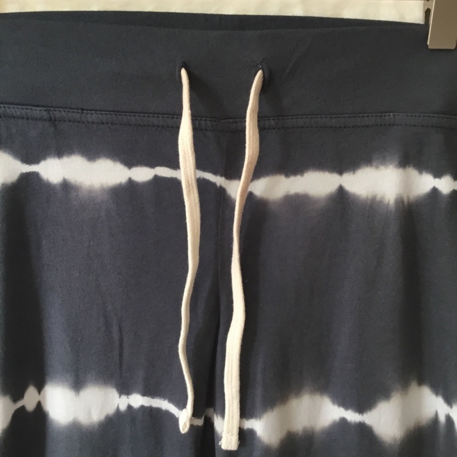 Other J. Jill Navy and White Tie-Dye Joggers Size 26" / US 2 / IT 38 - 2 Thumbnail
