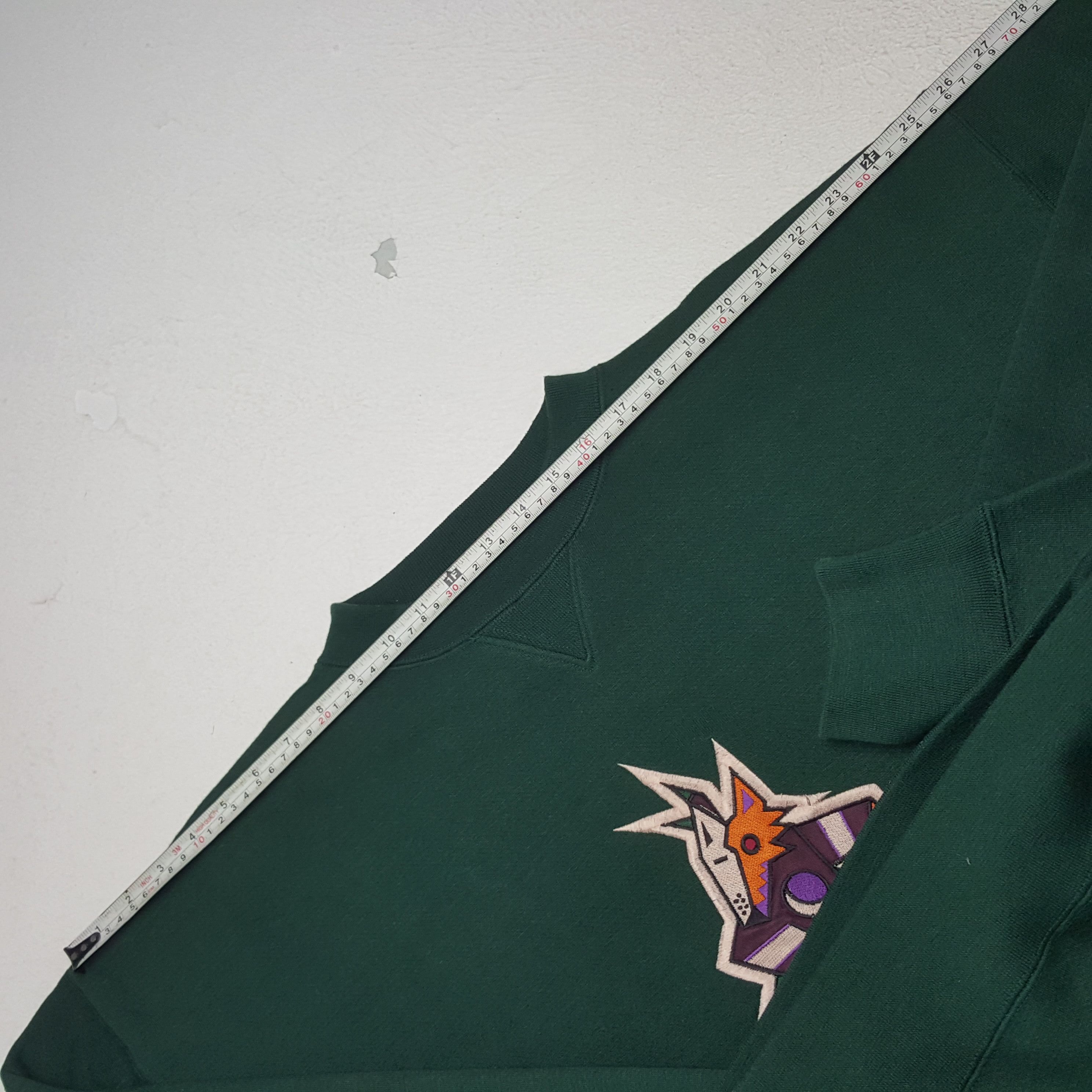 NHL × Vintage Vintage Phoenix Coyotes Hockey Ice Sportswear Sweatshirt Size US XL / EU 56 / 4 - 8 Thumbnail