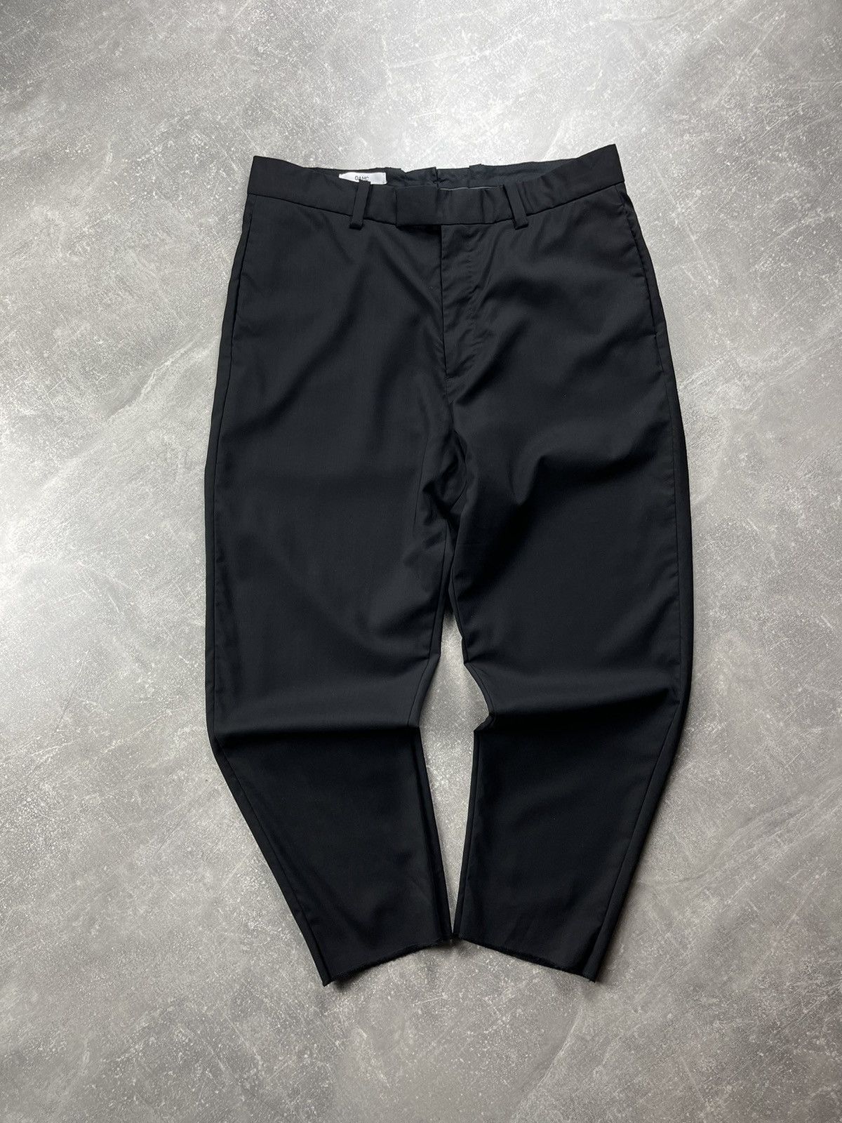OAMC OAMC Avant-Garde Tailored Wool Cropped Trousers Black Size US 34 / EU 50 - 2 Thumbnail