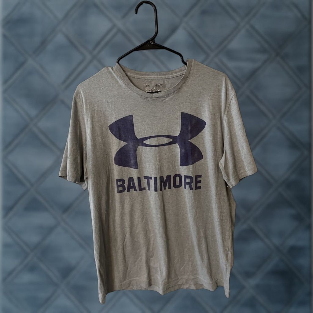 Under Armour Under Armour T-Shirt Men's Medium Short Sleeve Gray HeatGear Logo Graphic Cotton Crew Neck Mens Size US M / EU 48-50 / 2 - 1 Thumbnail