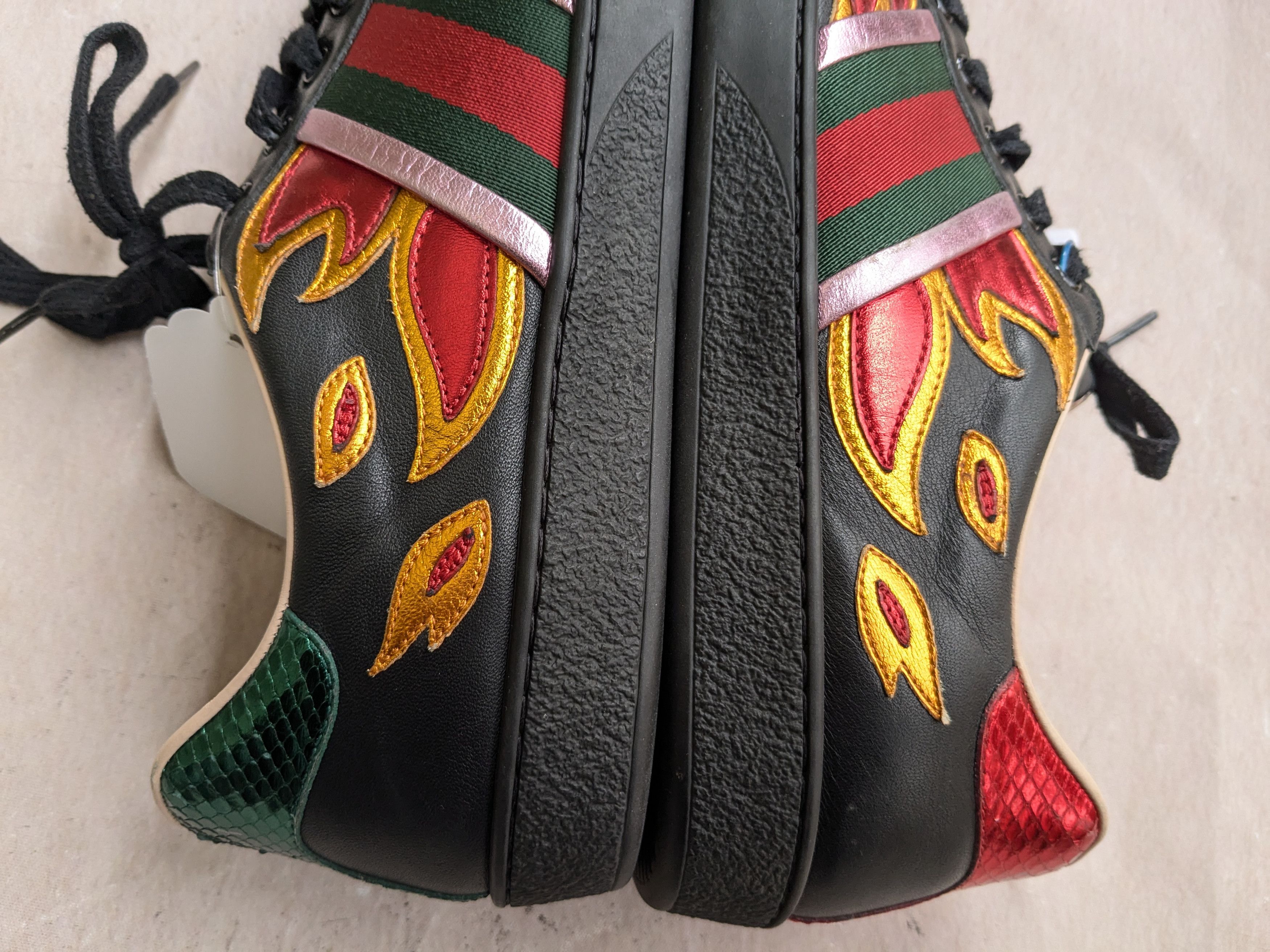 Gucci Gucci Ace Sneakers Fire Flame 8.5 Logo Low Tops 440724 Size US 8.5 / EU 41-42 - 13 Thumbnail