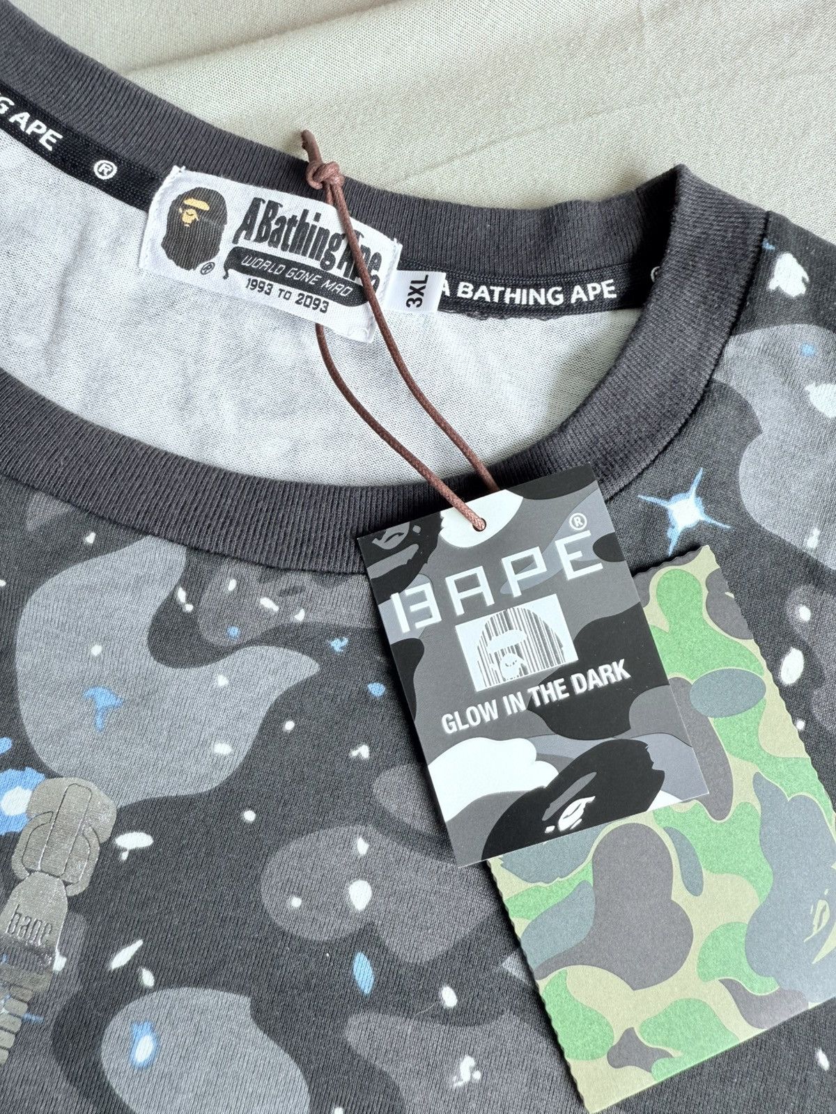 Bape 3XL Space camo full shark tee Size US XXL / EU 58 / 5 - 3 Thumbnail