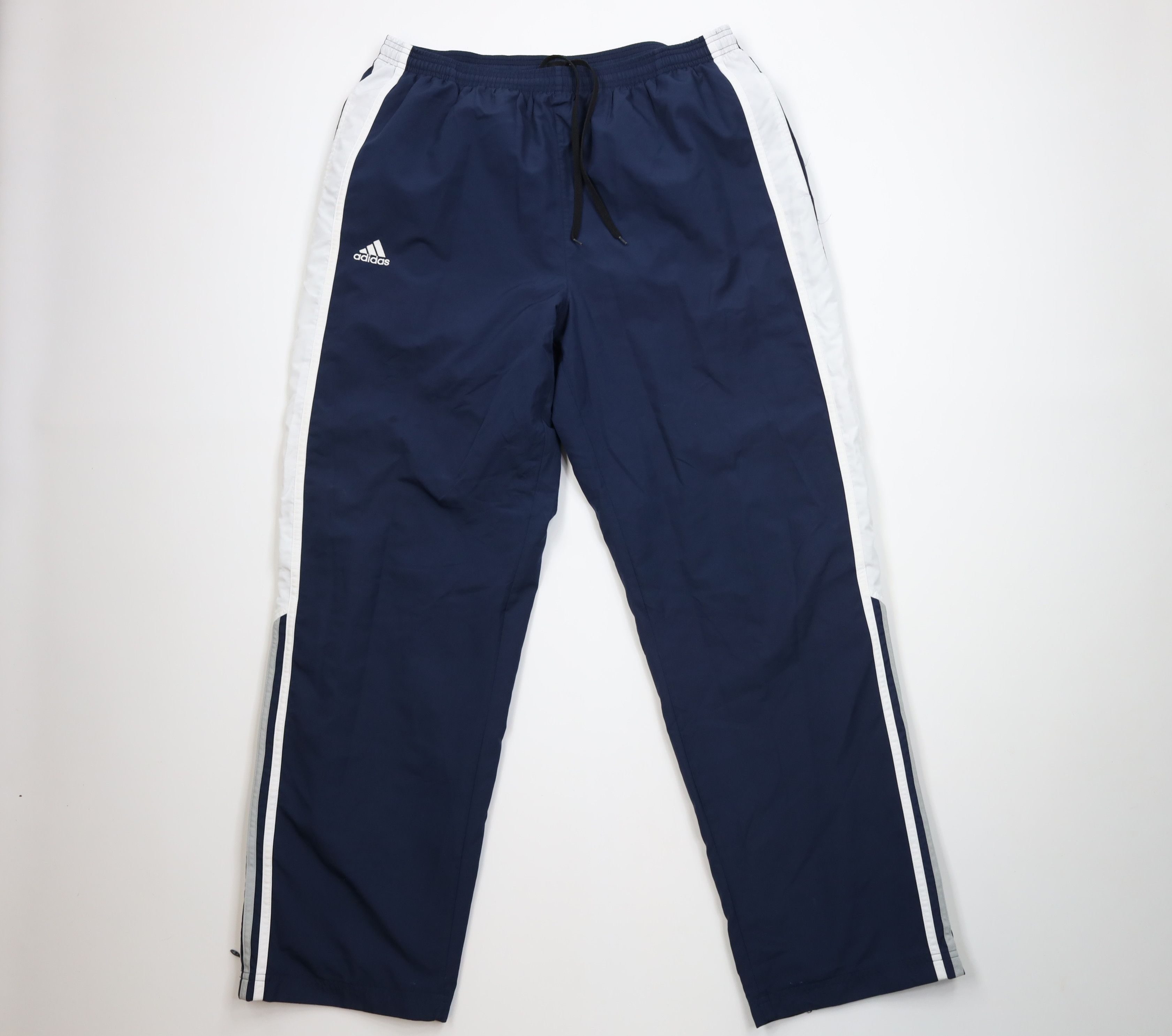 Adidas Vintage Adidas Spell Out Lined Wide Leg Windbreaker Pants Size US 38 / EU 54 - 1 Thumbnail