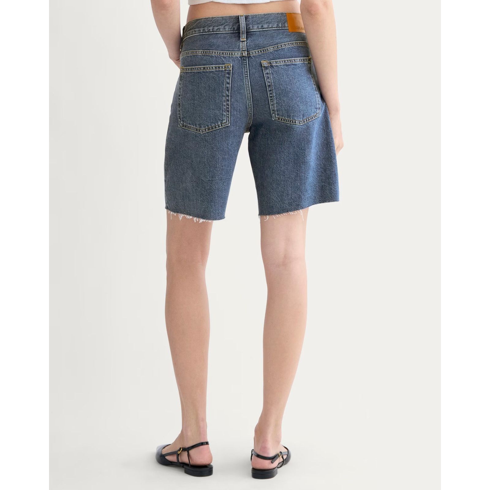 Everlane $108 New Everlane The OG Baggy Jean Short - Medium Wash - 26 Size 26" / US 2 / IT 38 - 3 Thumbnail
