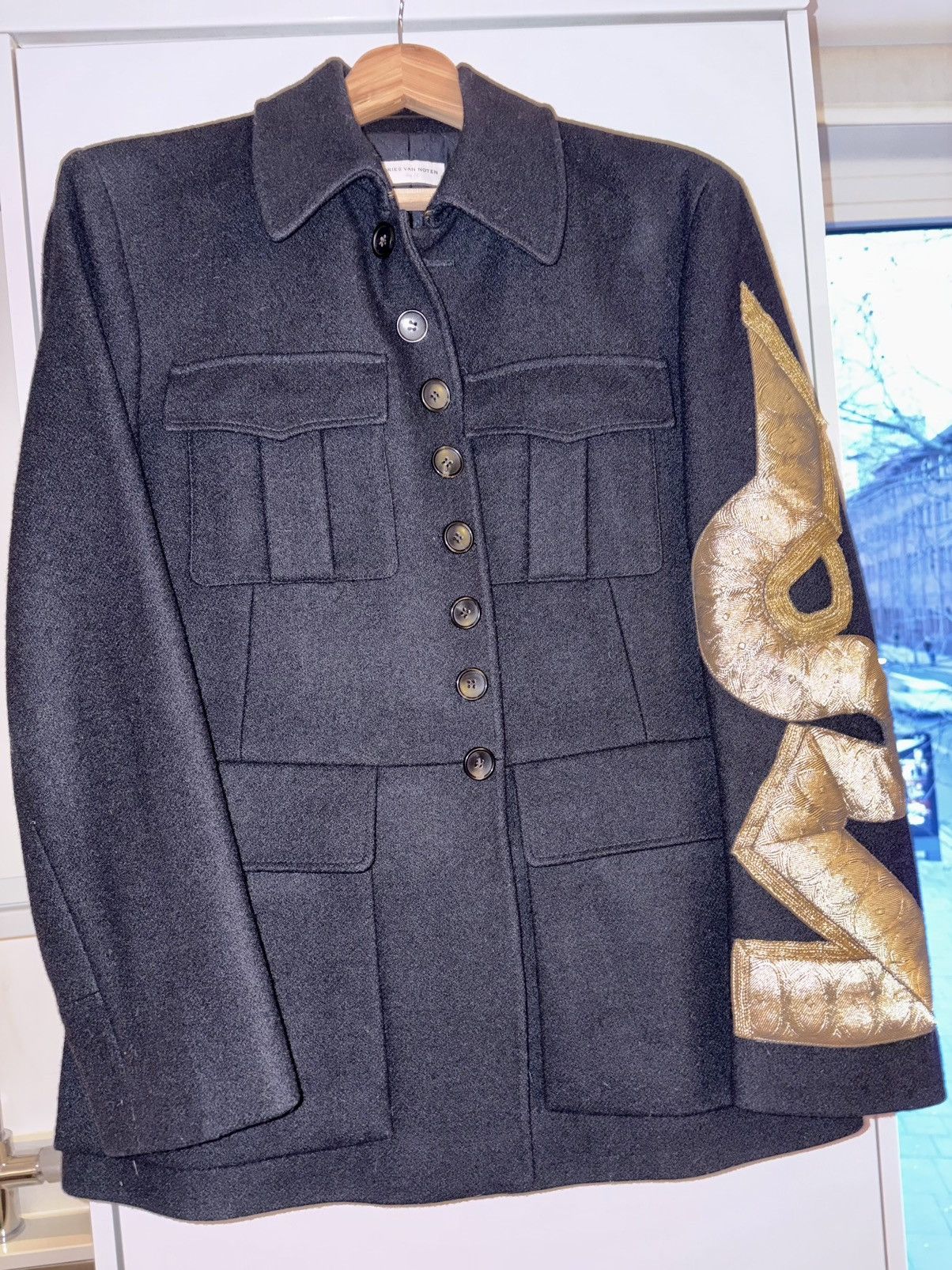 Dries Van Noten Dries Van Noten FW16 Heavy Embellished Coat Size US L / EU 52-54 / 3 - 3 Thumbnail