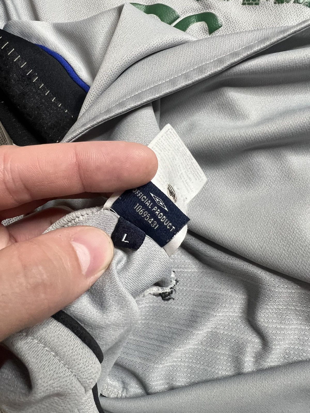 Umbro Umbro Everton Soccer Jersey Size US L / EU 52-54 / 3 - 7 Thumbnail