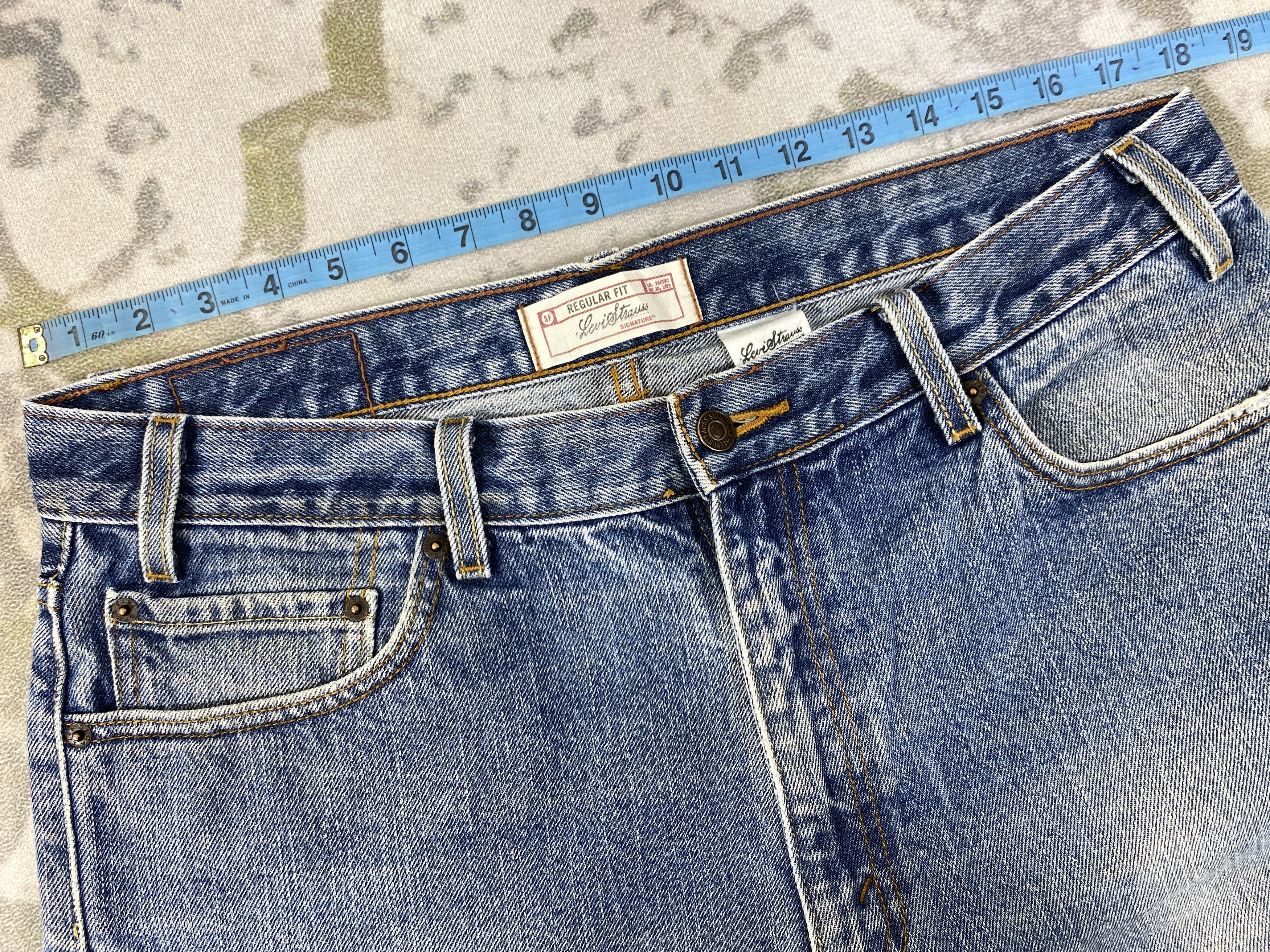Levi's Distressed Blue Vintage Levi's Signature 36x29.5 -JN1796 Size US 36 / EU 52 - 5 Thumbnail