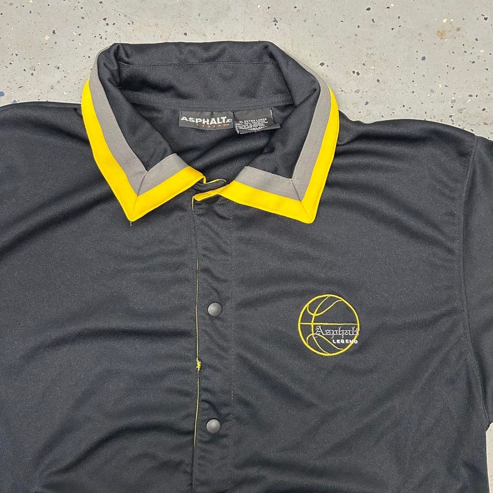 Other Black and yellow y2k jersey Size US XL / EU 56 / 4 - 2 Thumbnail