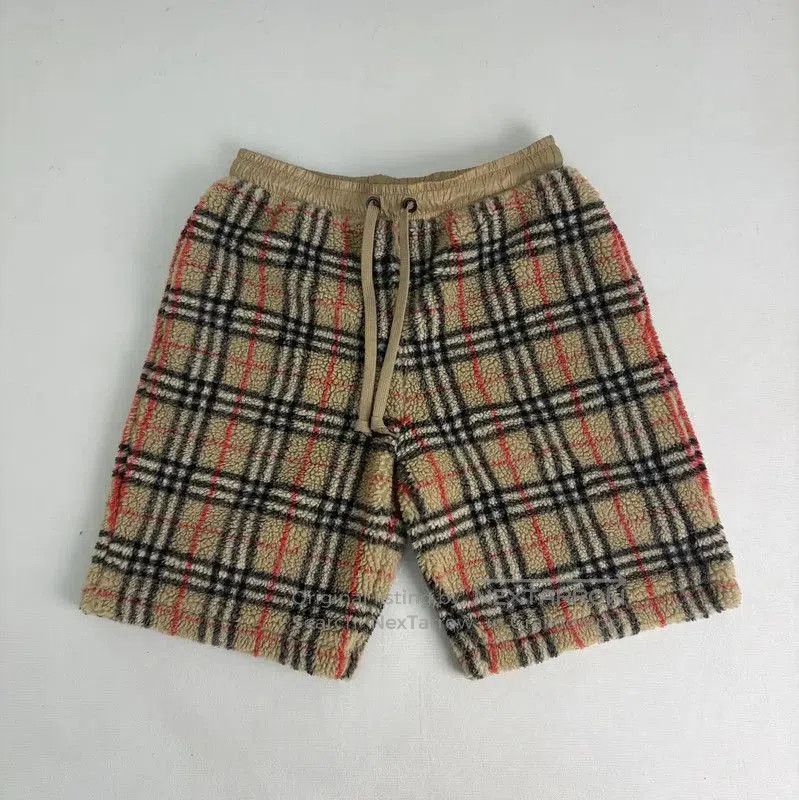 Burberry Burberry Beige Check Cotton Women's Shorts. Size 23" - 1 Thumbnail