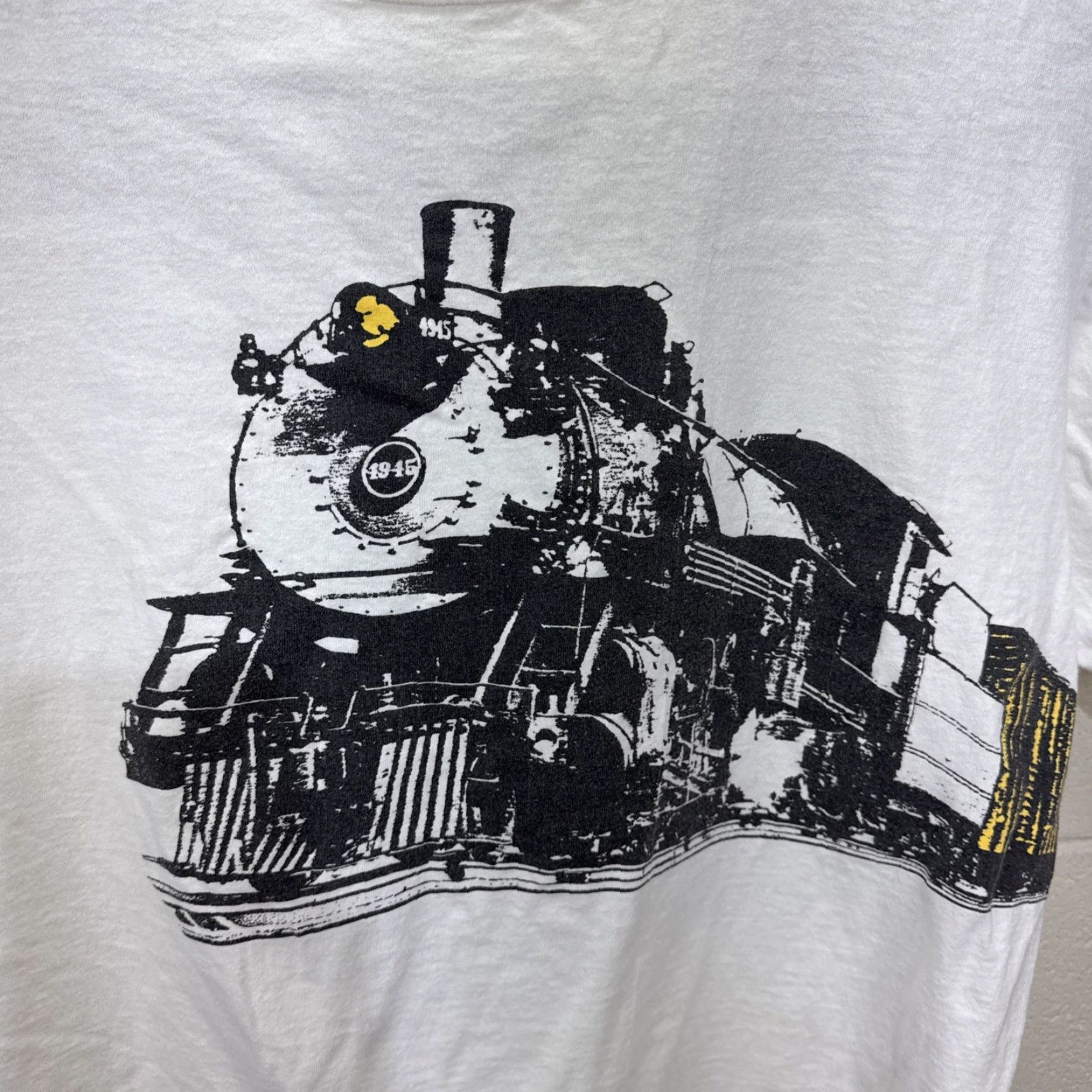 Fruit Of The Loom VINTAGE Fruit of the Loom T-Shirt Steam Locomotive Graphic Print XL White 90s Train Unisex Adults Size US XL / EU 56 / 4 - 7 Thumbnail
