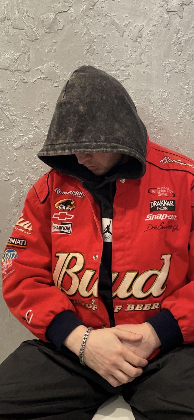 NASCAR Vintage Bud Kind of Beers Heavy Canvas Baggy Bomber Size US L / EU 52-54 / 3 - 9 Thumbnail