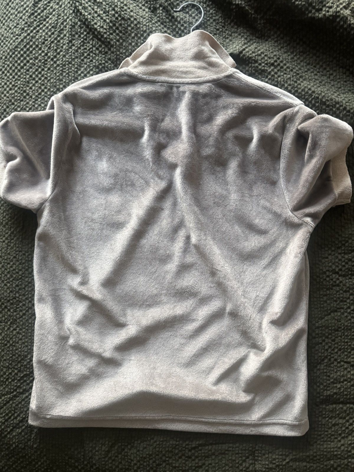 Acne Studios Velour polo shirt with floral-embellishment Acne Studios Size US S / EU 44-46 / 1 - 3 Thumbnail