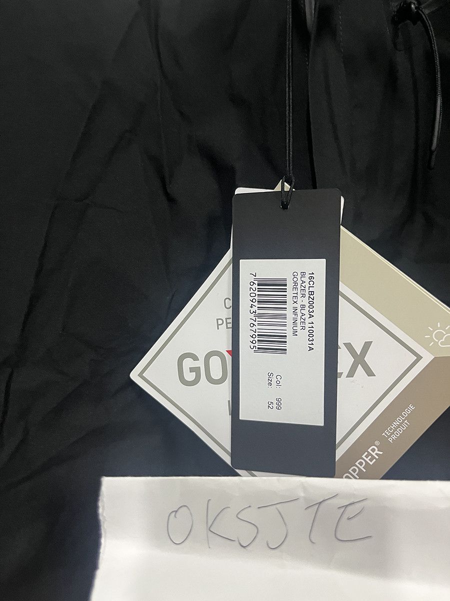 C.P. Company C.P. Company Metropolis Gore-Tex Infinium Blazer Jacket 52 Size US L / EU 52-54 / 3 - 2 Thumbnail