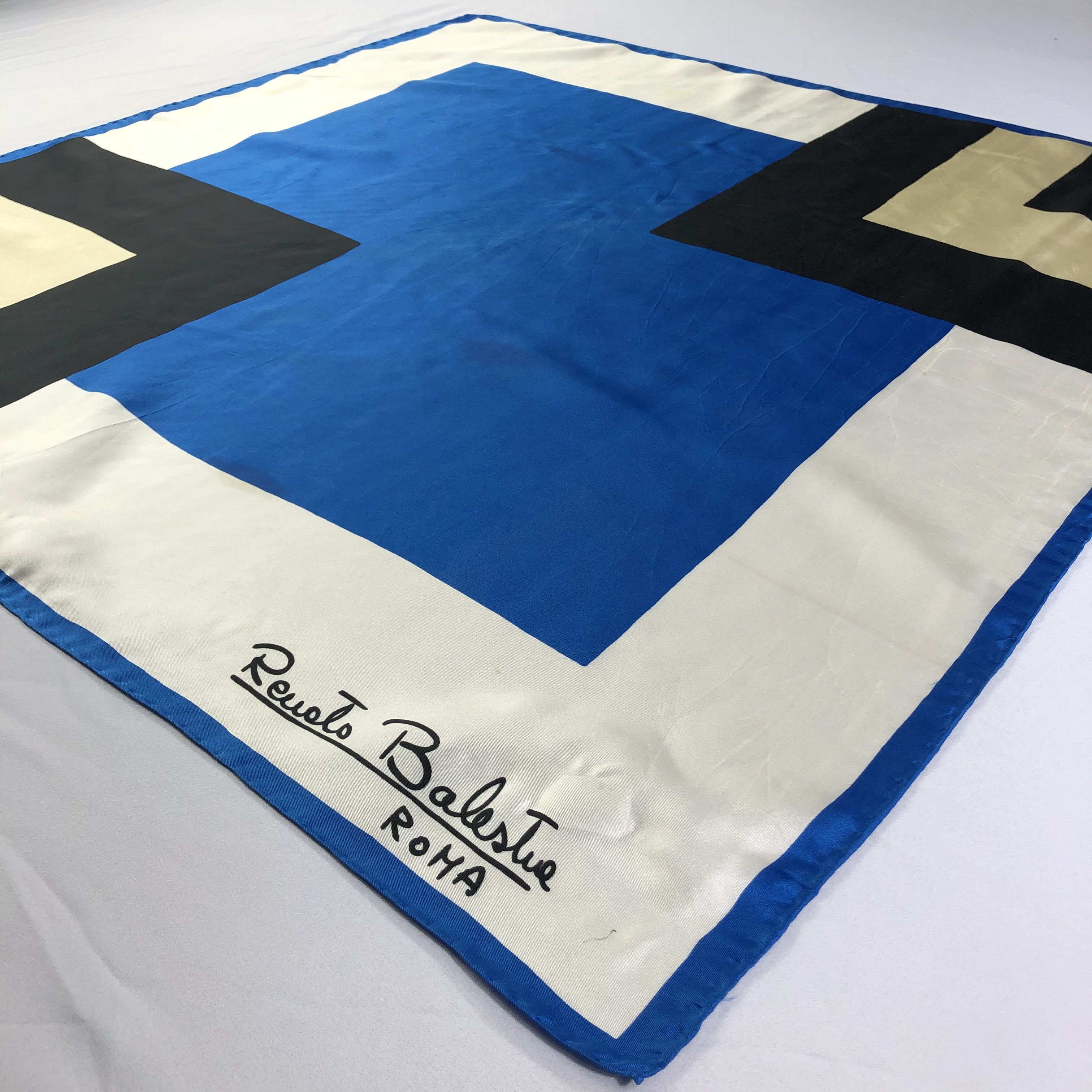 Vintage Vintage Renato Balestra Roma Silk Scarf Size ONE SIZE - 3 Thumbnail
