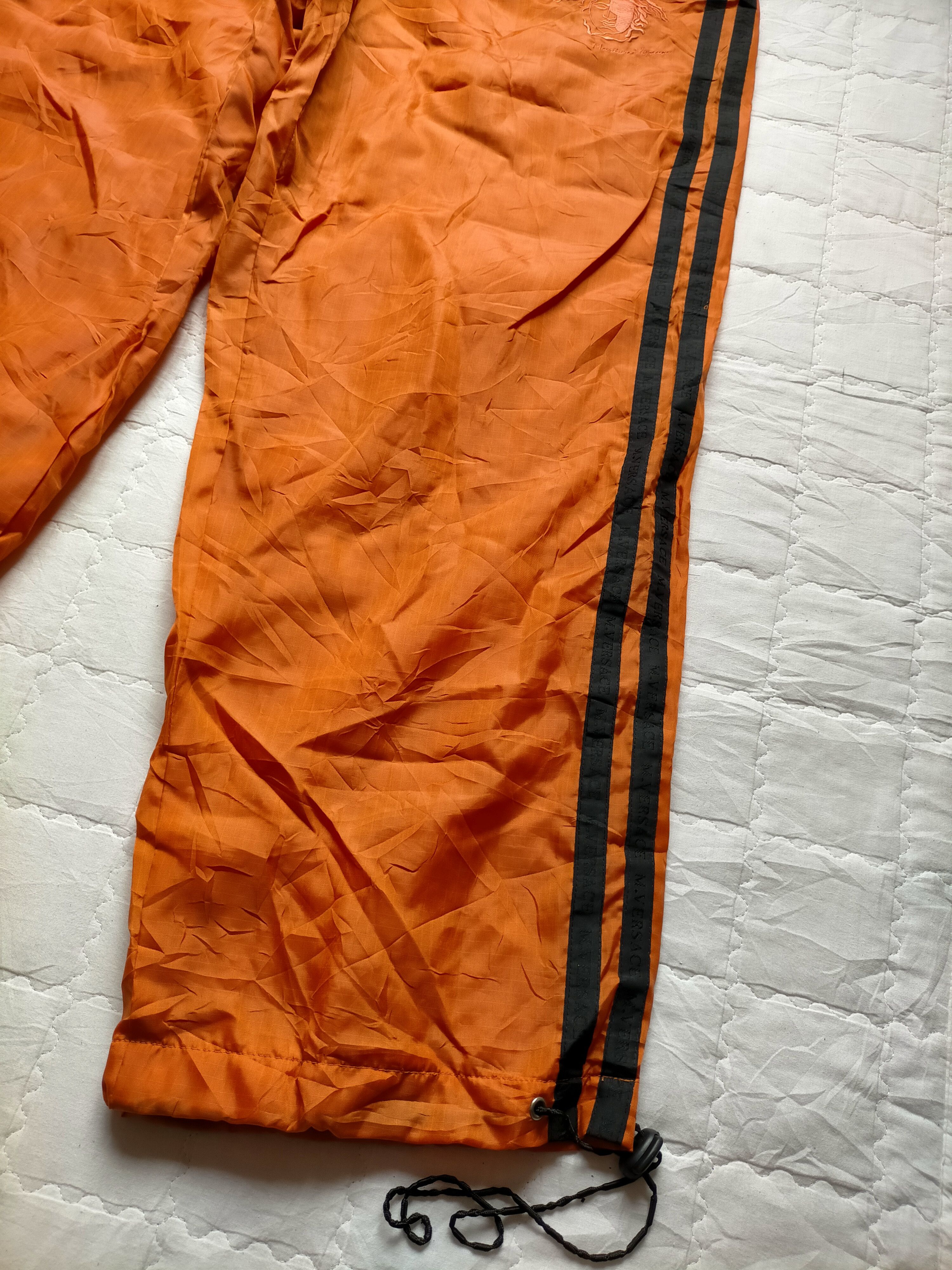 Versace Versace Side Tape Embroidered Nylon track Pants Size US 34 / EU 50 - 7 Thumbnail