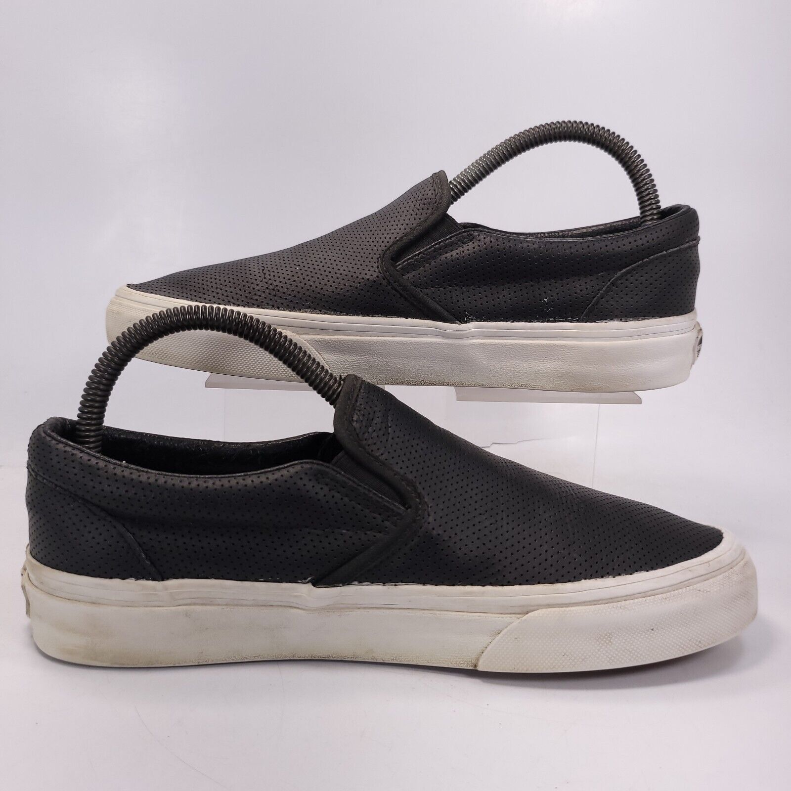 Vans Vans Off the Wall Shoe Womens Size 7.5 Mens 6 721278 Black Size US 7.5 / IT 37.5 - 5 Thumbnail