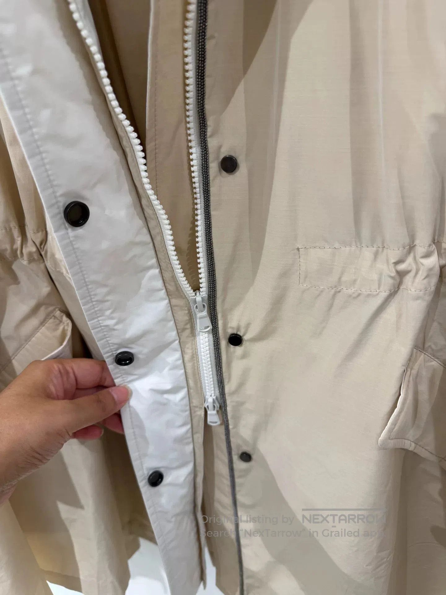 Brunello Cucinelli Brunello Cucinelli Beige Coat Size 38. Size US S / EU 44-46 / 1 - 3 Thumbnail