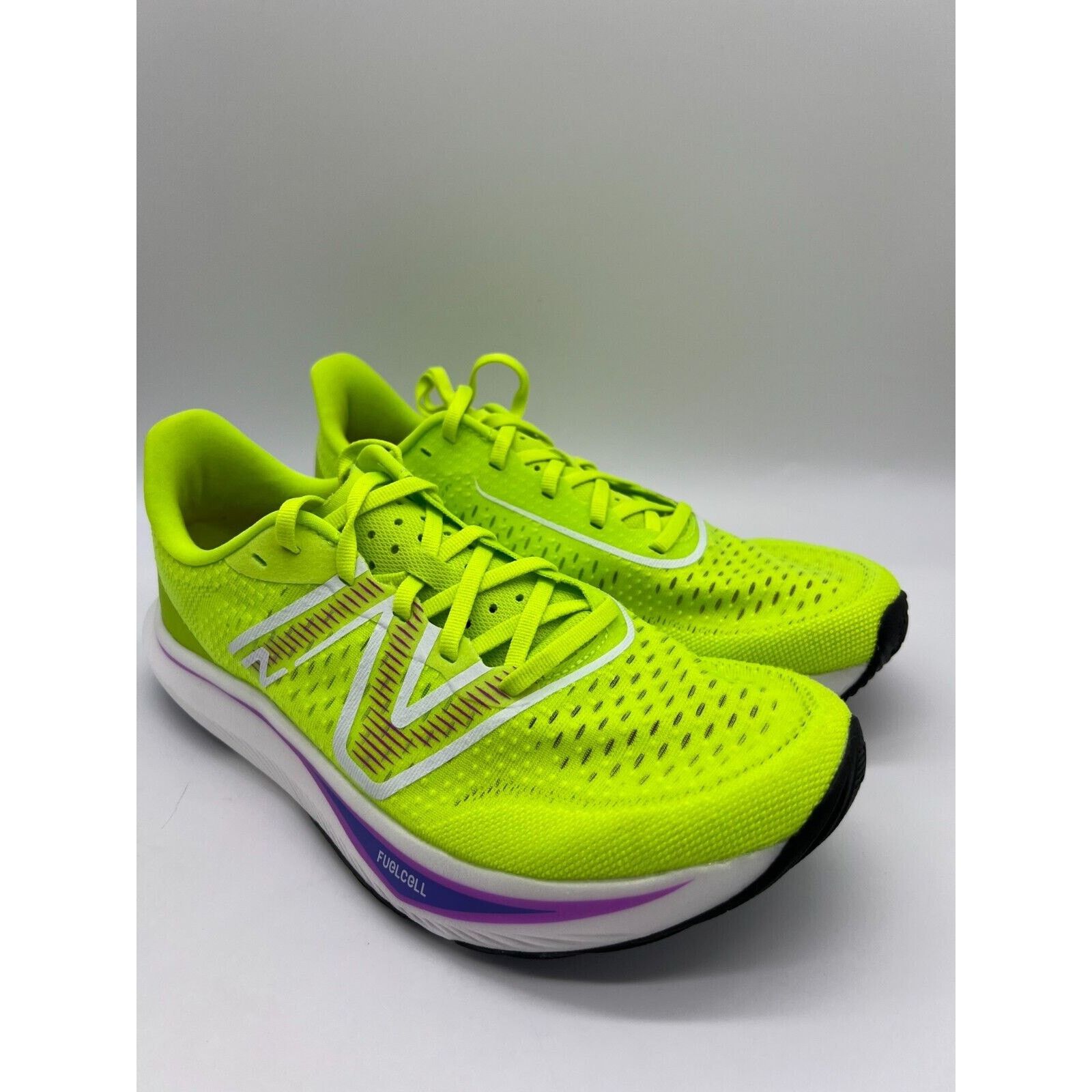 New Balance New Balance FuelCell Rebel V3 Running Volt Women Size 9B Size US 9 / IT 39 - 8 Thumbnail
