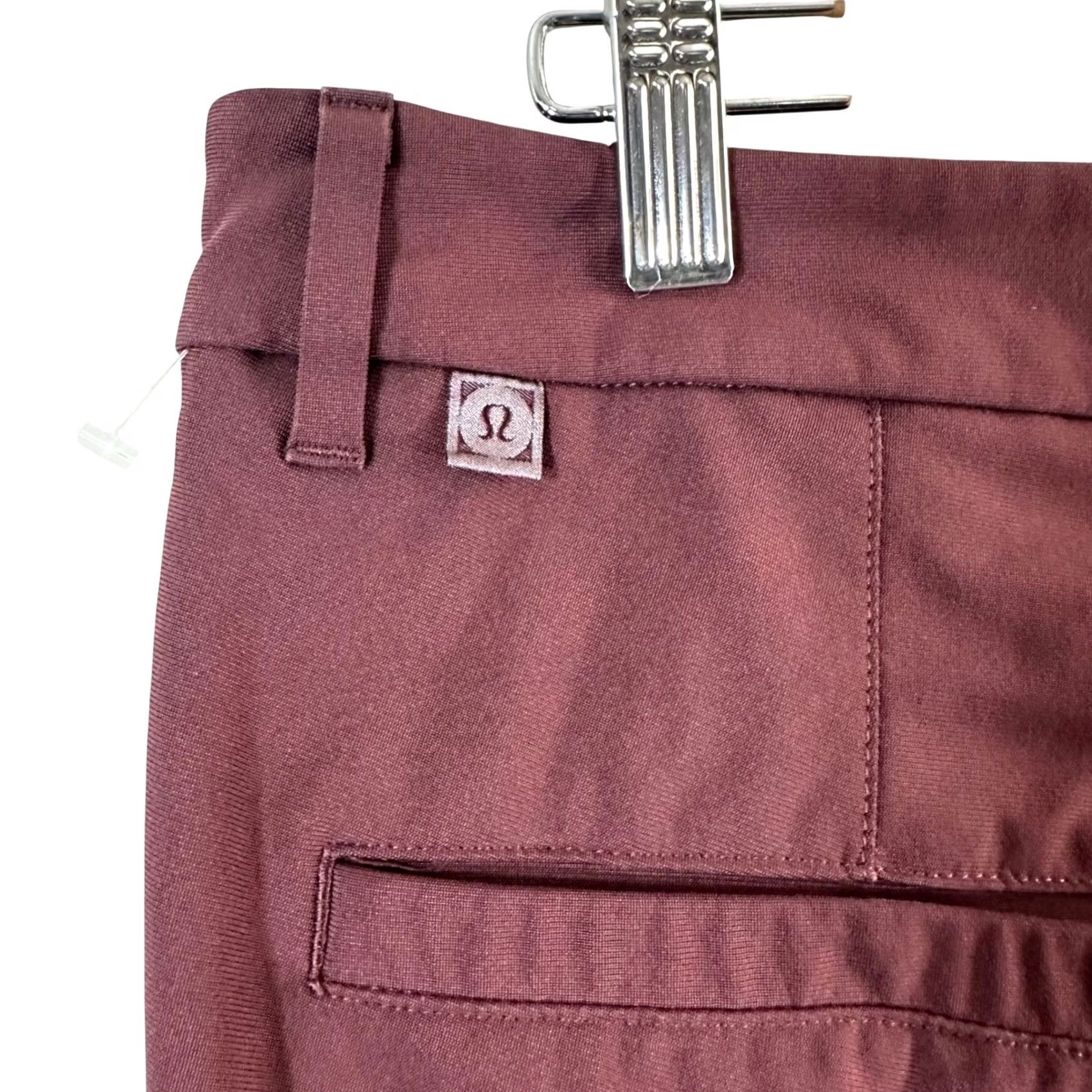 Lululemon VINTAGE? No. Size US 34 / EU 50 - 5 Thumbnail