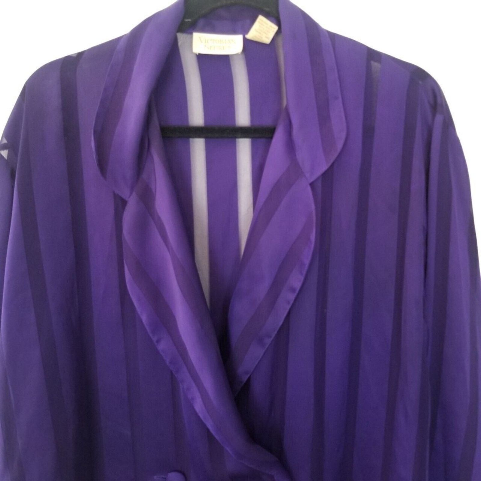 Victoria's Secret Vintage Victorias Secret Gold Label Satin Striped Pajamas Size 35" - 2 Thumbnail
