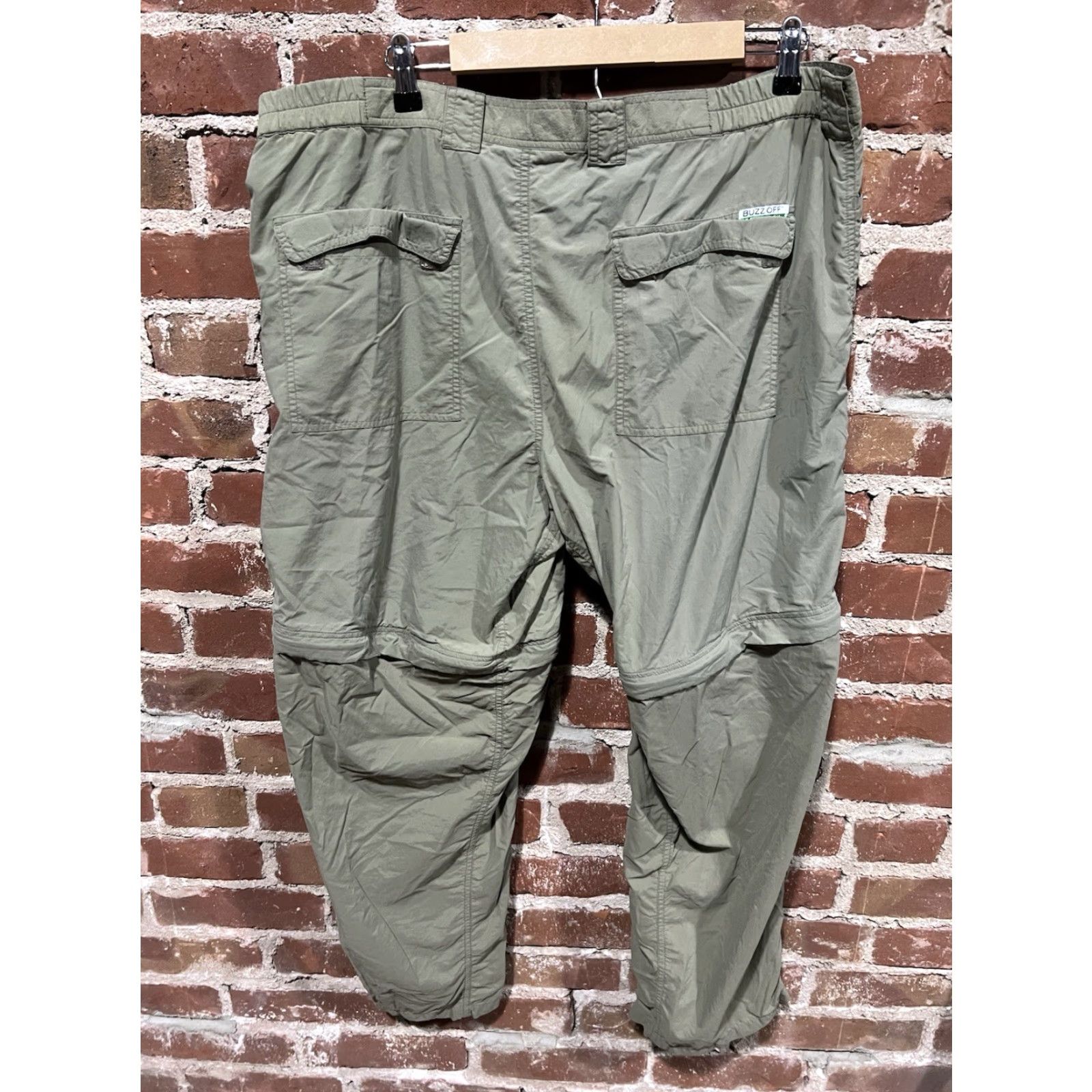 ExOfficio ExOfficio Men's Buzz Off Insect Pants Green XL Outdoor Hiking Convertible Outdoor Jogger Pants Mens Green XL Buzz Off Insect Shield Size US 36 / EU 52 - 4 Thumbnail