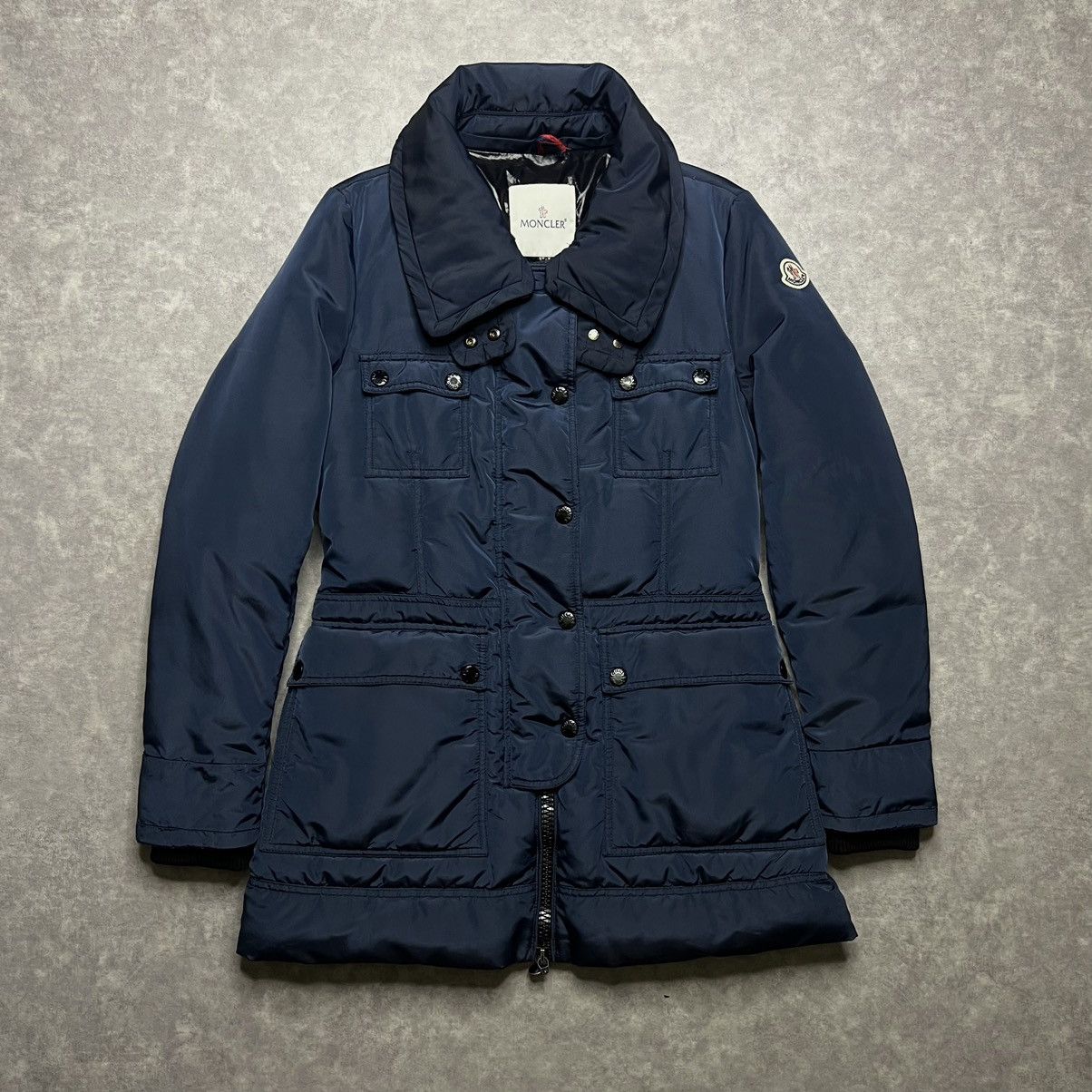 Moncler Moncler Loup Giubbotto down jacket Size M / US 6-8 / IT 42-44 - 2 Thumbnail