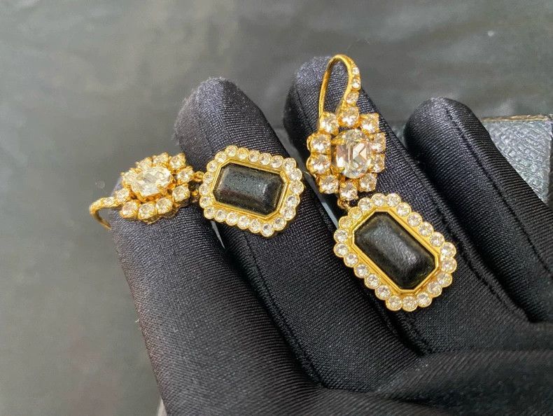 Prada Prada Crystal Drop Earrings with Box -2505 Size ONE SIZE - 5 Thumbnail