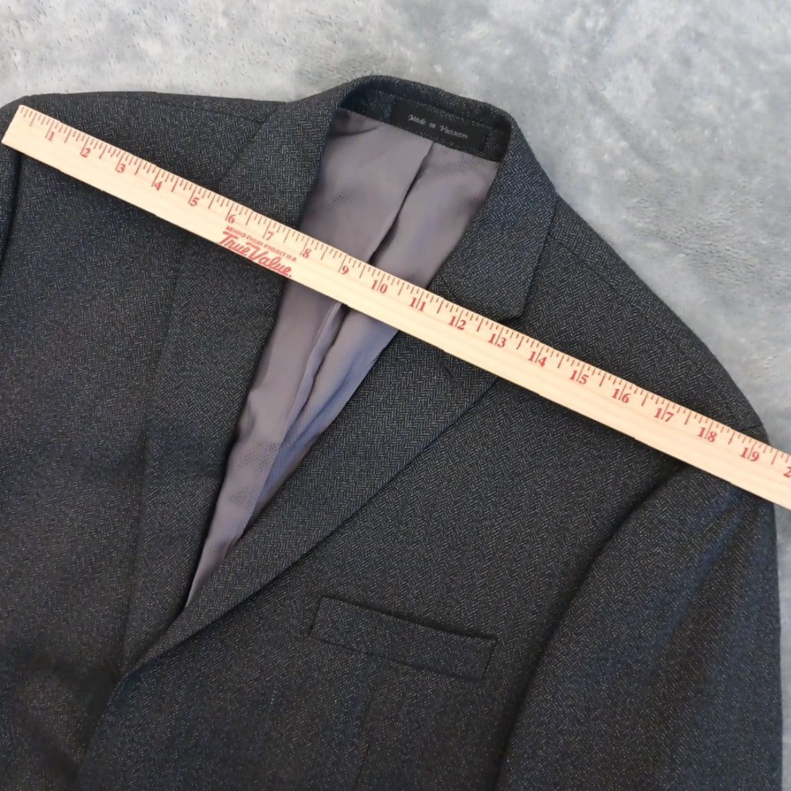 Michael Kors Michael Kors Blazer Mens 44 Gray Herringbone Two Button Double Vent Jacket Blazer Notch Lapel Mens 2 Piece Regular Size 44R - 2 Thumbnail