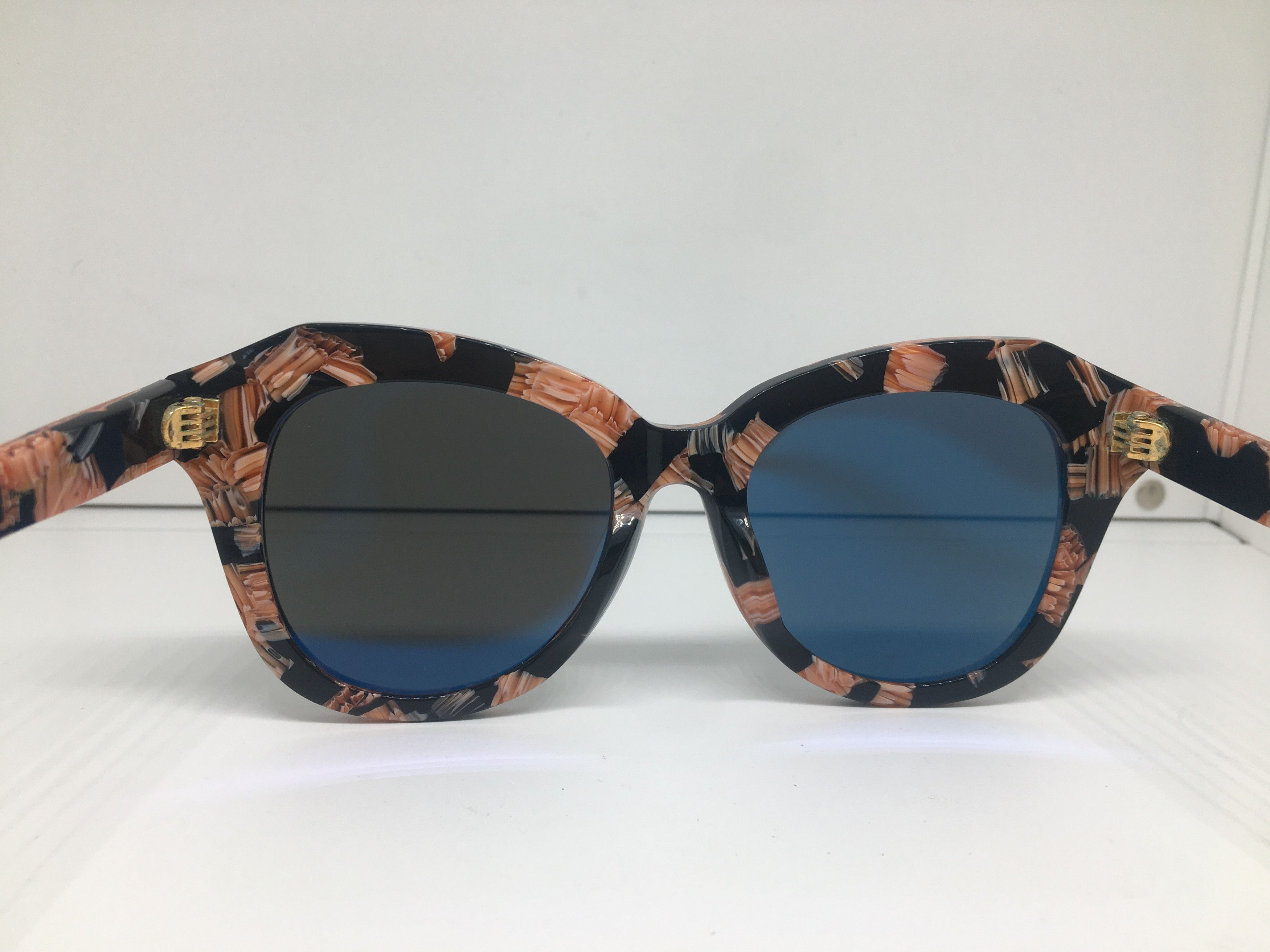 Gentle Monster Gentle Monster Luck and Fate Oversize Sunglasses Frame Size ONE SIZE - 5 Thumbnail