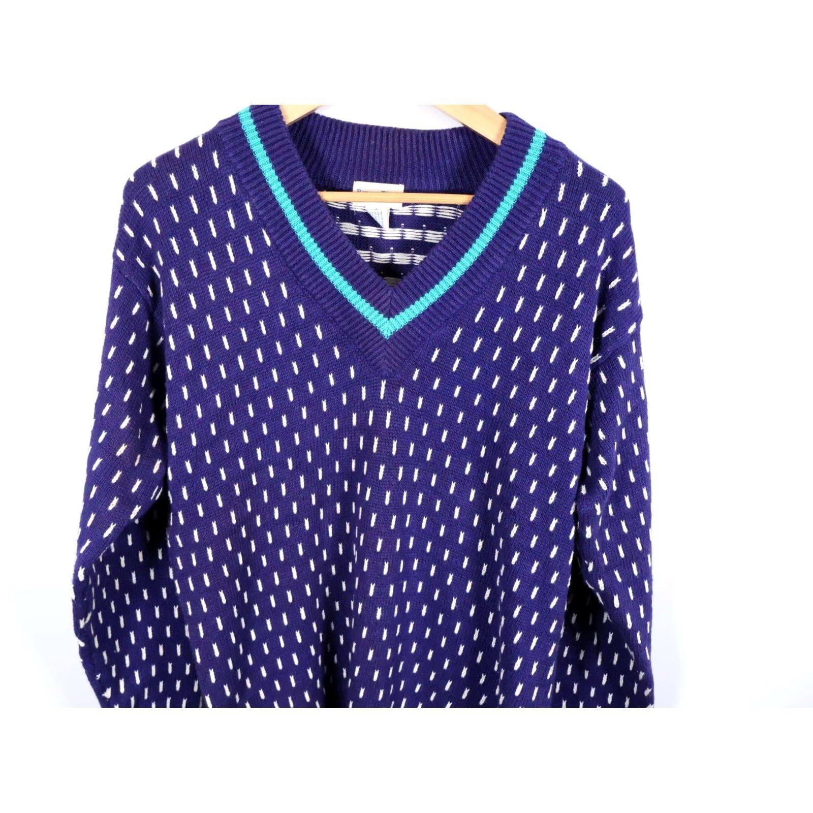 Vintage VINTAGE Boundary Waters Women's Large 90s Tennis Sweater Blue Birdseye V-Neck Cotton Ramie Blend Pullover Size L / US 10 / IT 46 - 4 Thumbnail