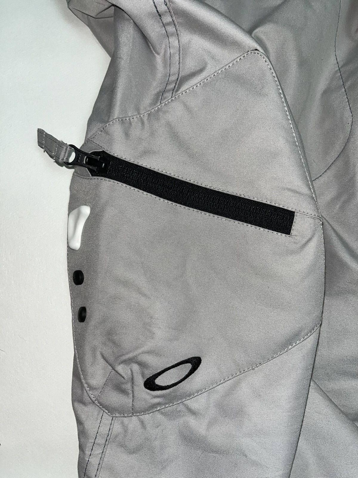 Oakley × Vintage Oakley Vintage Gorpcore Ski Pants Size 32" / US 10 / IT 46 - 10 Thumbnail