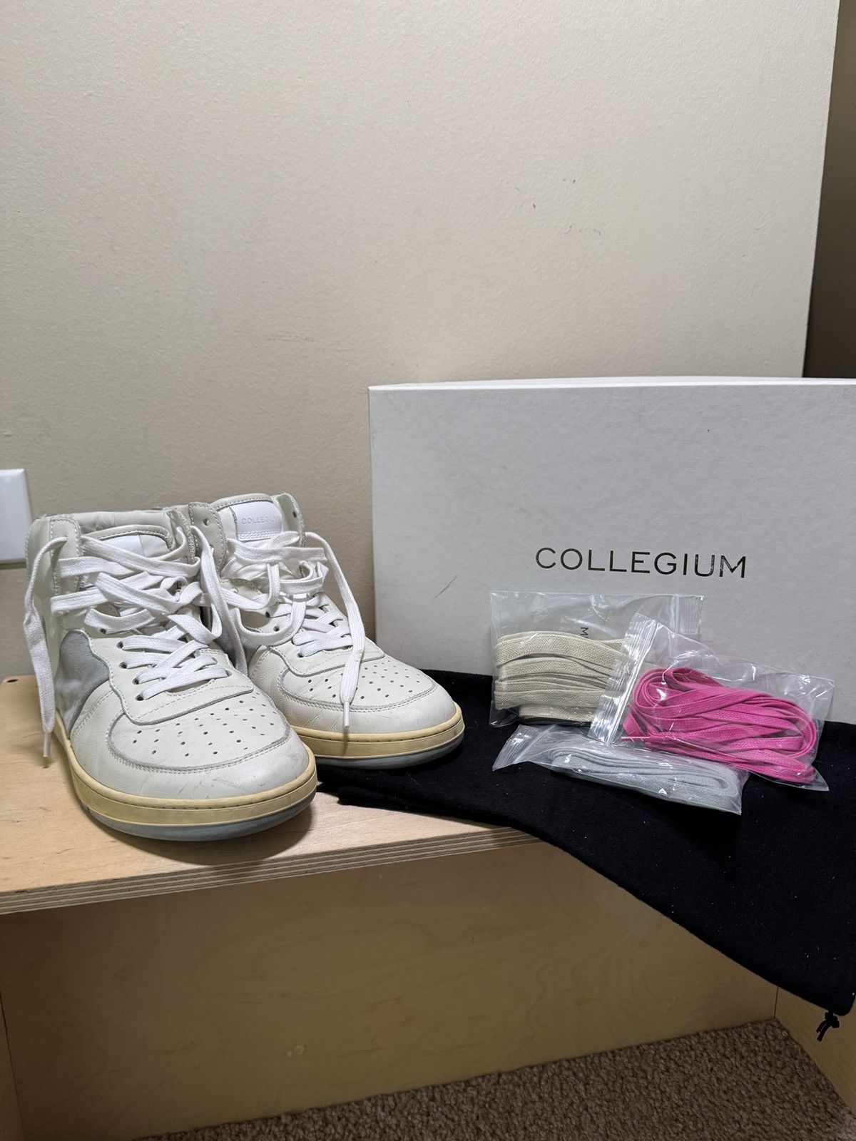 Collegium Destroyer High Platinum Suede