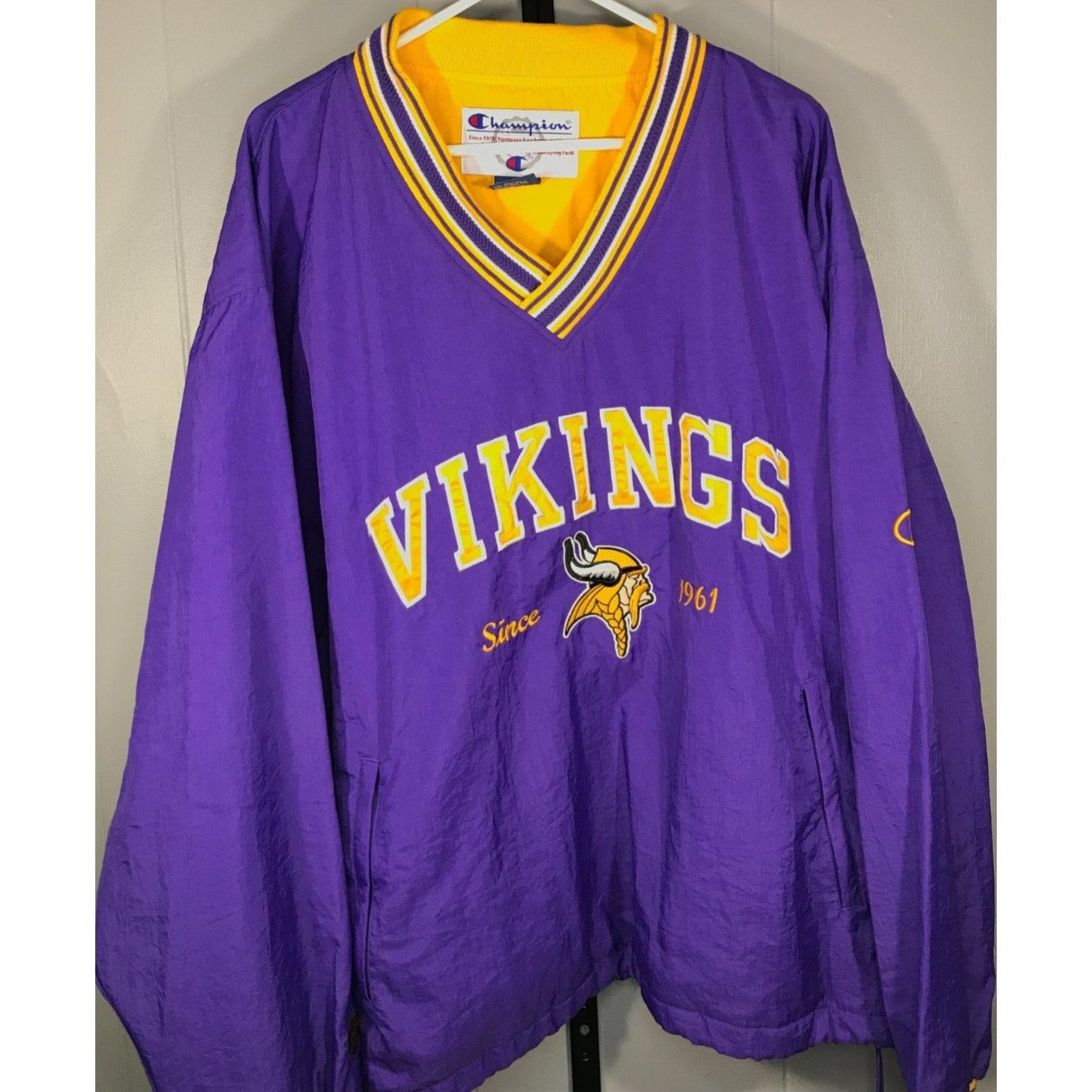 Champion Vintage NFL Champion Minnesota Vikings Windbreaker Pullover Size US XL / EU 56 / 4 - 1 Thumbnail