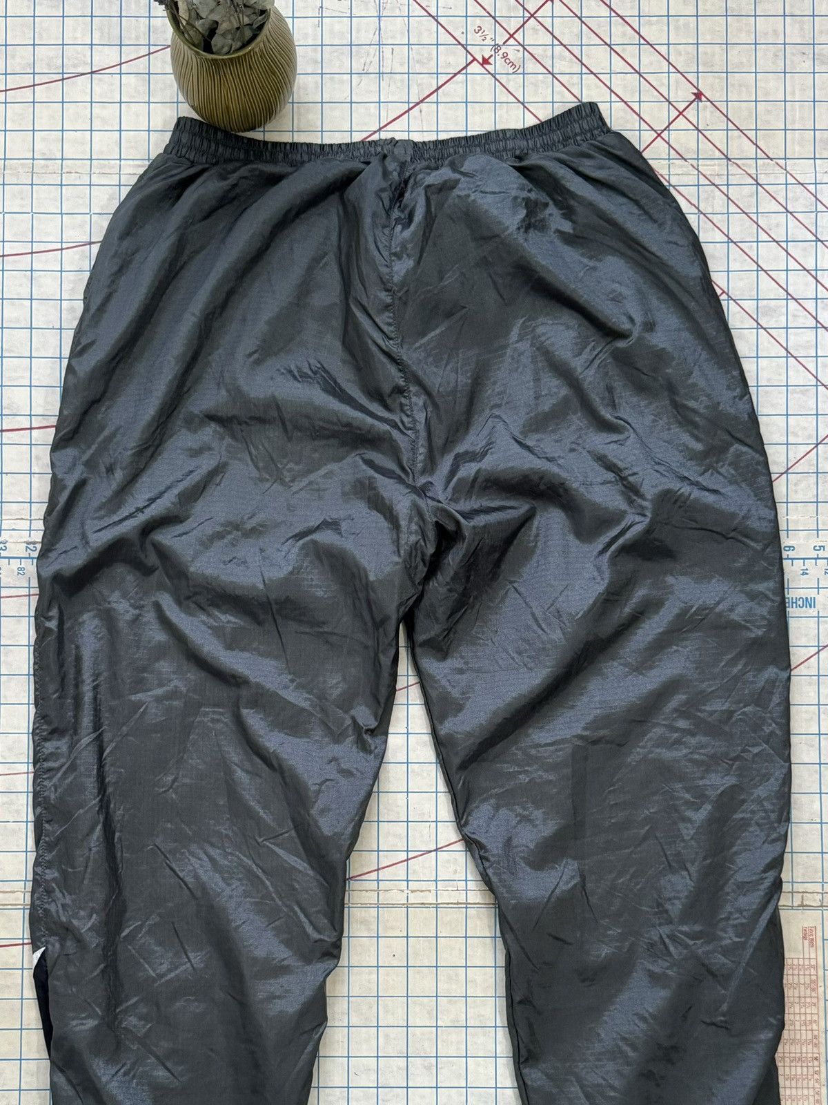 Umbro × Vintage Vintage Umbro Track Pants Greenish Grey Size XL Size US 36 / EU 52 - 12 Thumbnail