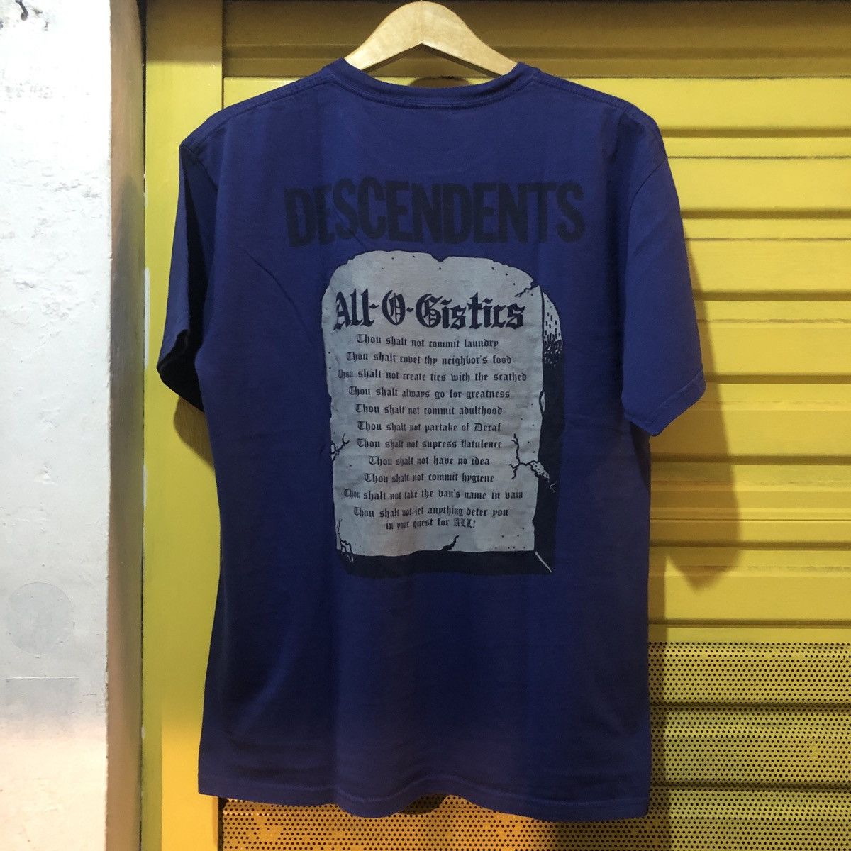Band Tees Descendents All o Gistics band tee Size US L / EU 52-54 / 3 - 3 Thumbnail