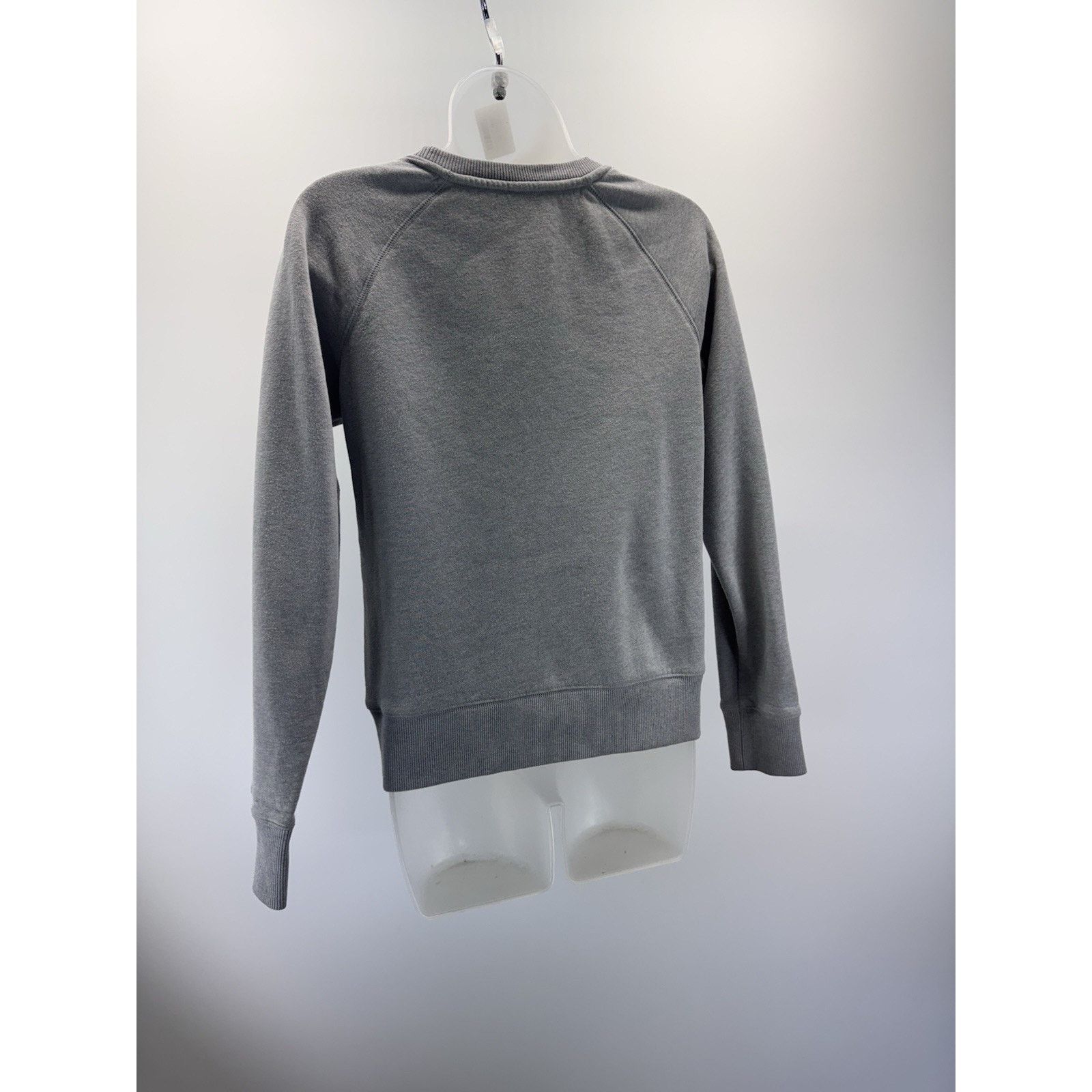 Under Armour Under Armour Sweatshirt Women’s Small Grey Cold Gear Gray Size S / US 4 / IT 40 - 3 Thumbnail