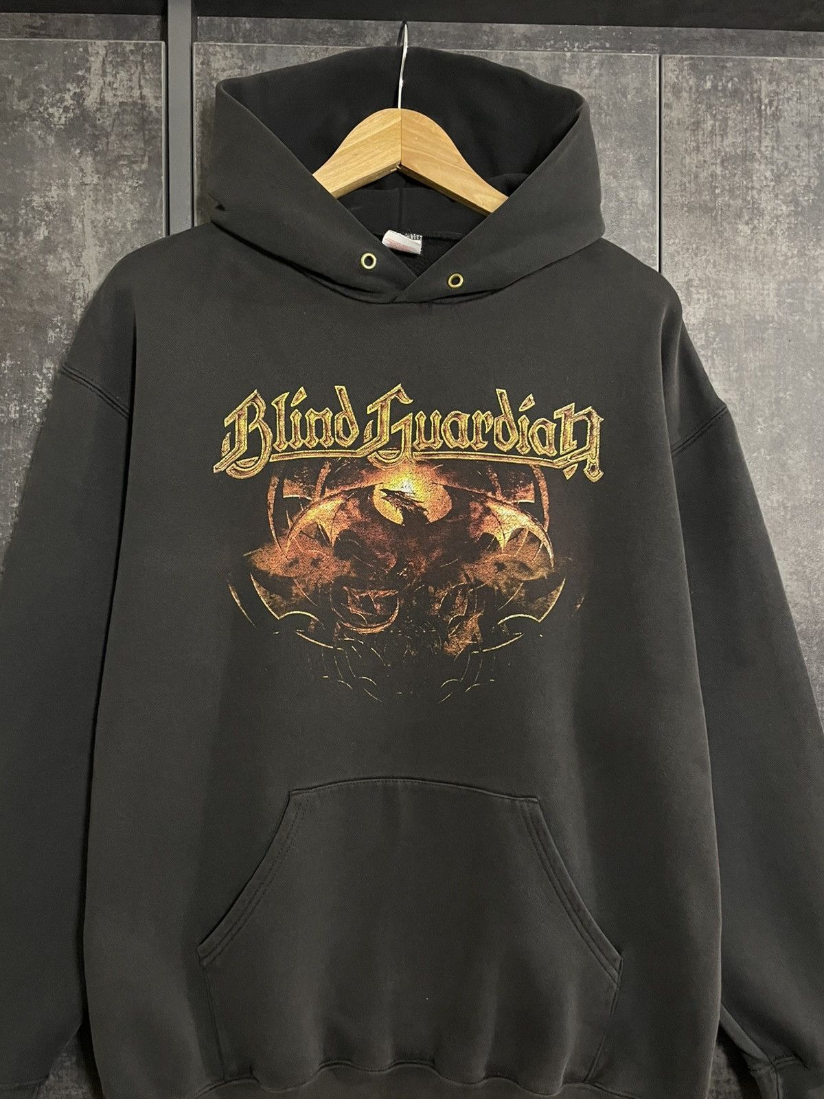 Vintage Vintage Blind Guardian Faded Hoodie Rock Oasis Deftones COF Size US L / EU 52-54 / 3 - 3 Thumbnail