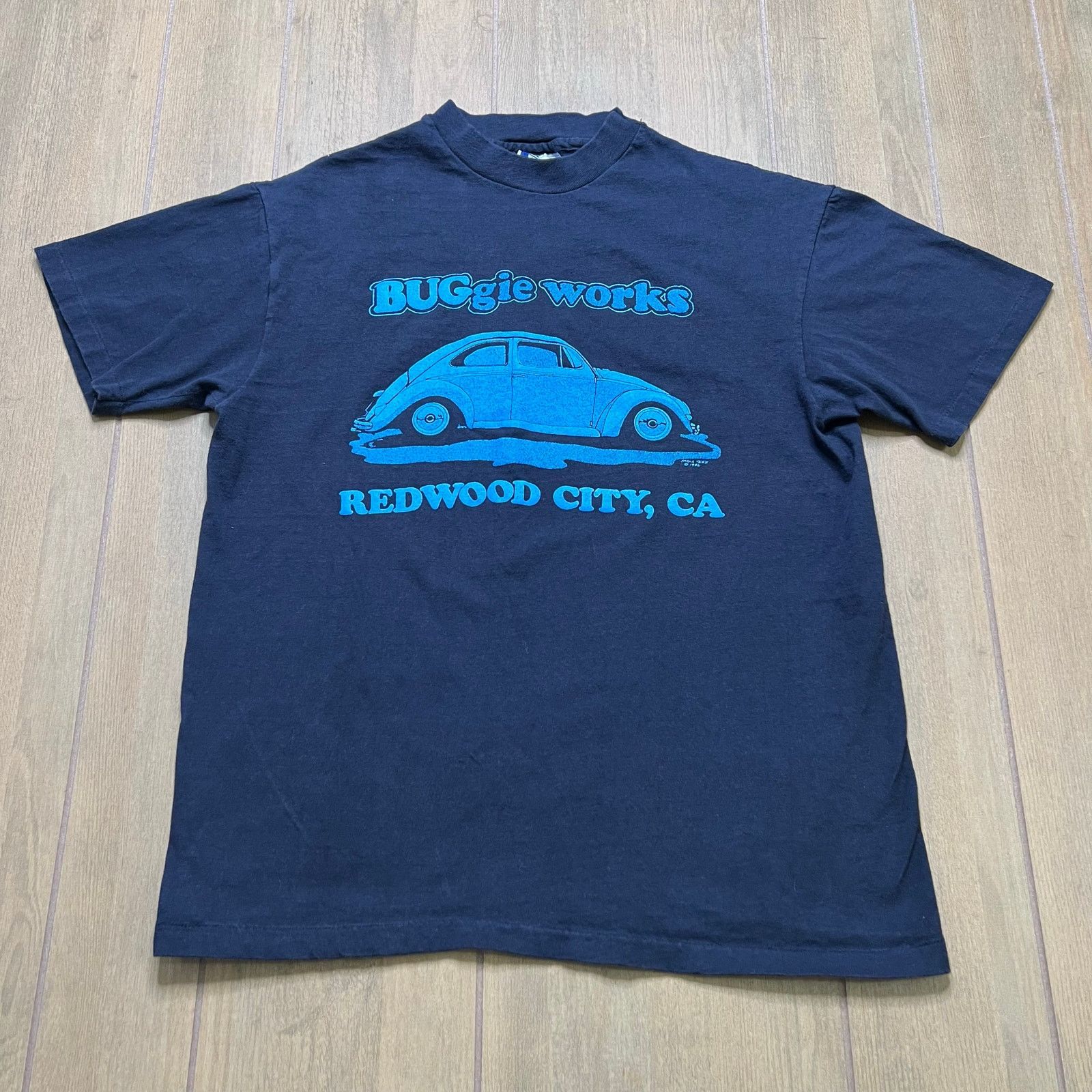 Hanes Vintage 80s Buggy Works VW Beetle T Shirt Redwood City CA L Size US L / EU 52-54 / 3 - 1 Thumbnail