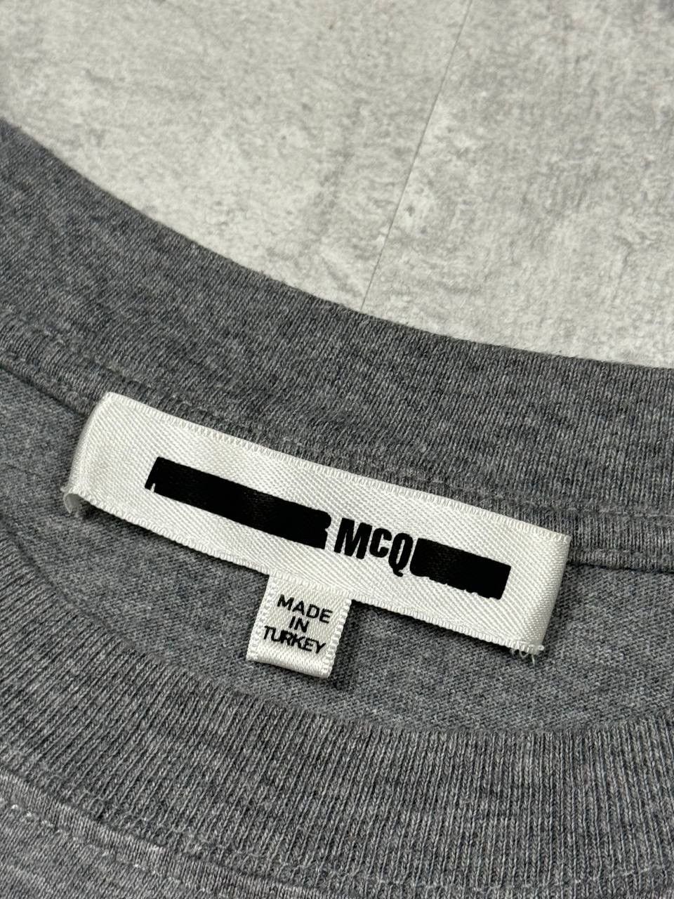 Alexander McQueen MCQ Mens Gray T-Shirt Big Embroidered Logo Size L Size US L / EU 52-54 / 3 - 10 Thumbnail