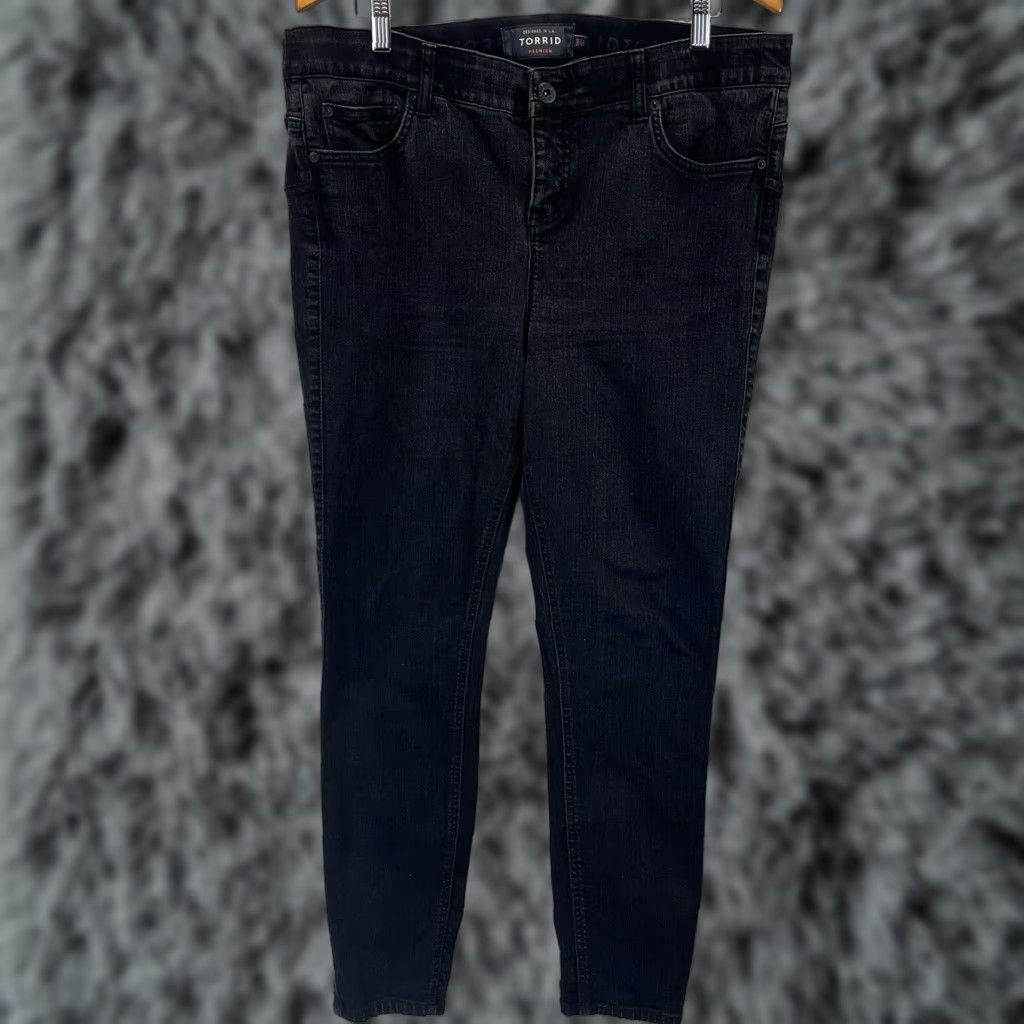 Torrid Torrid Plus Size 18 Black Skinny Jeans Stretch Denim Women’s Size 40" / US 18 - 1 Thumbnail