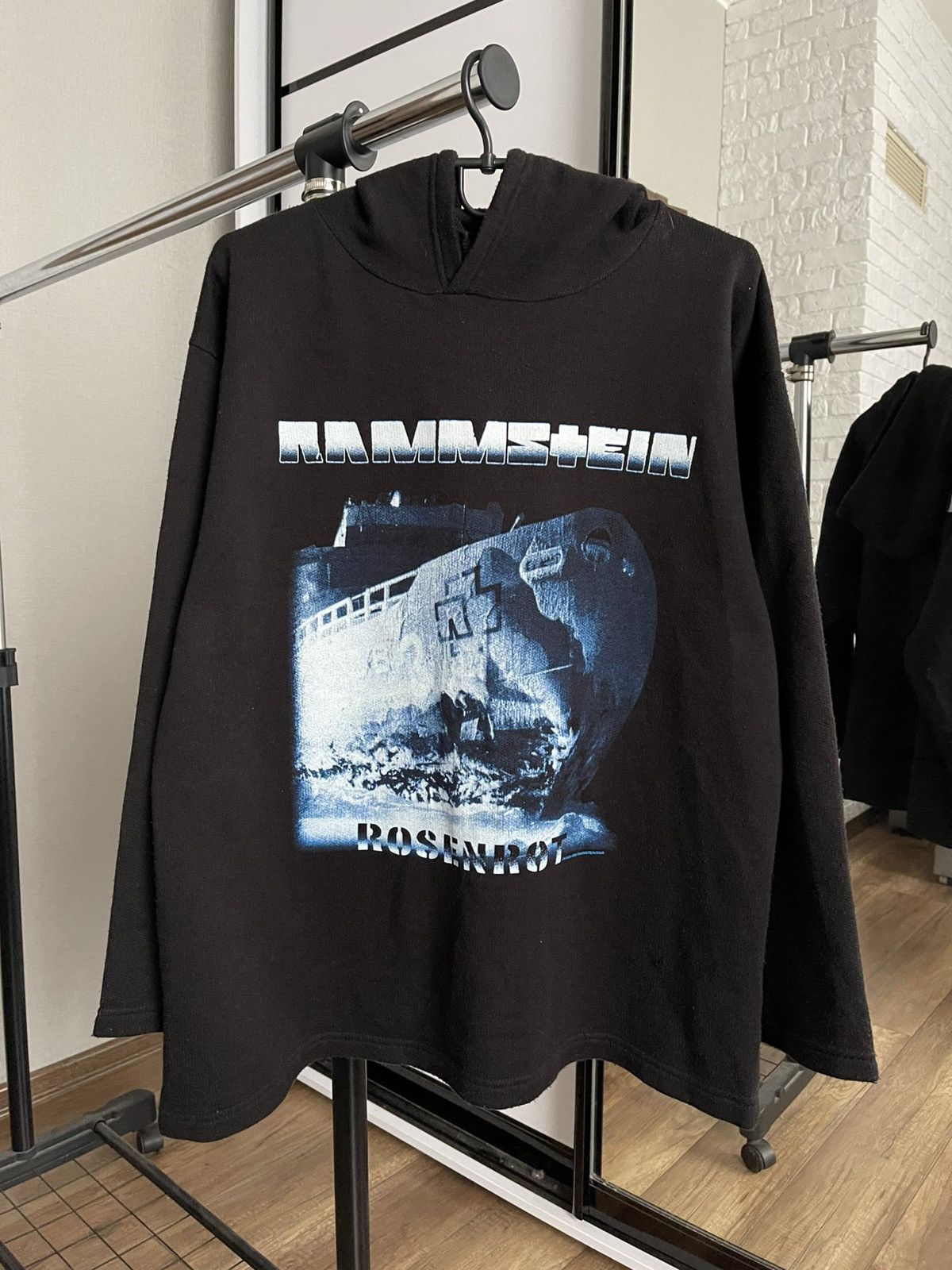 Band Tees 2005 Rammstein Rosenrot Vintage Hoodie Pullover Rock Band Size US M / EU 48-50 / 2 - 1 Thumbnail